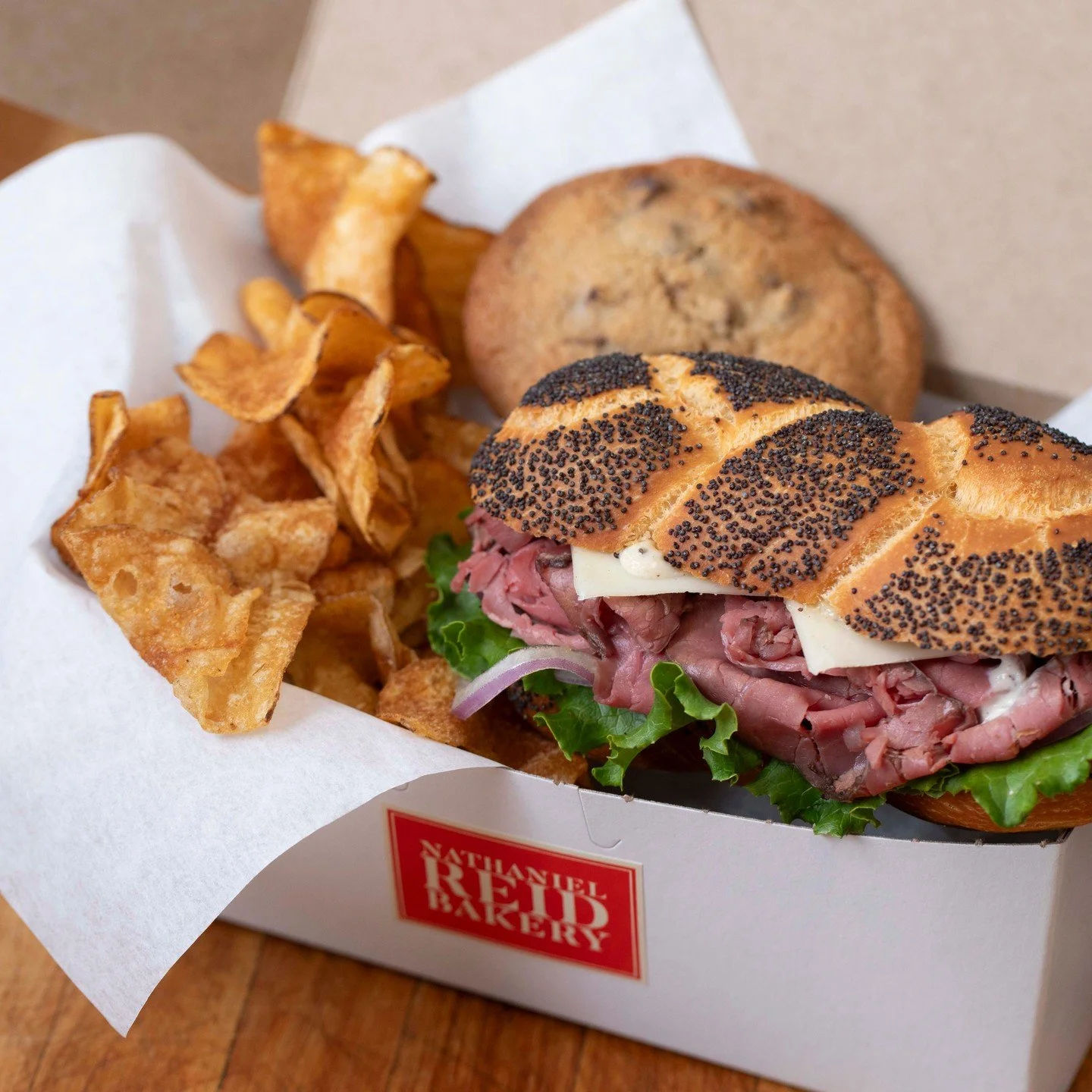 Upcoming event? Consider lunch handled. 

Our Build-Your-Own Box Lunches make feeding a crowd easy (and delicious)!
Choose your favorite sandwich or salad, add a cookie or brownie, and finish with a bag of locally made @the_g.o.a.t._brand potato chip