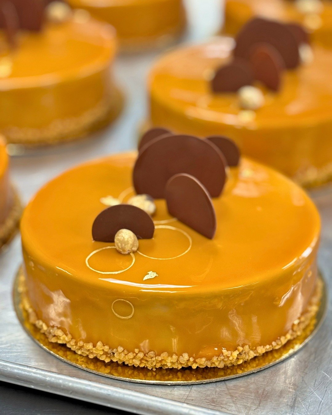 Last chance to take home our 6" Kyoto!

With a limited number available in-store now, this elegant entremet features layers of hazelnut cake, yuzu caramel, and hazelnut milk chocolate mousse. Each cake serves 6&mdash;perfect for sharing with fri