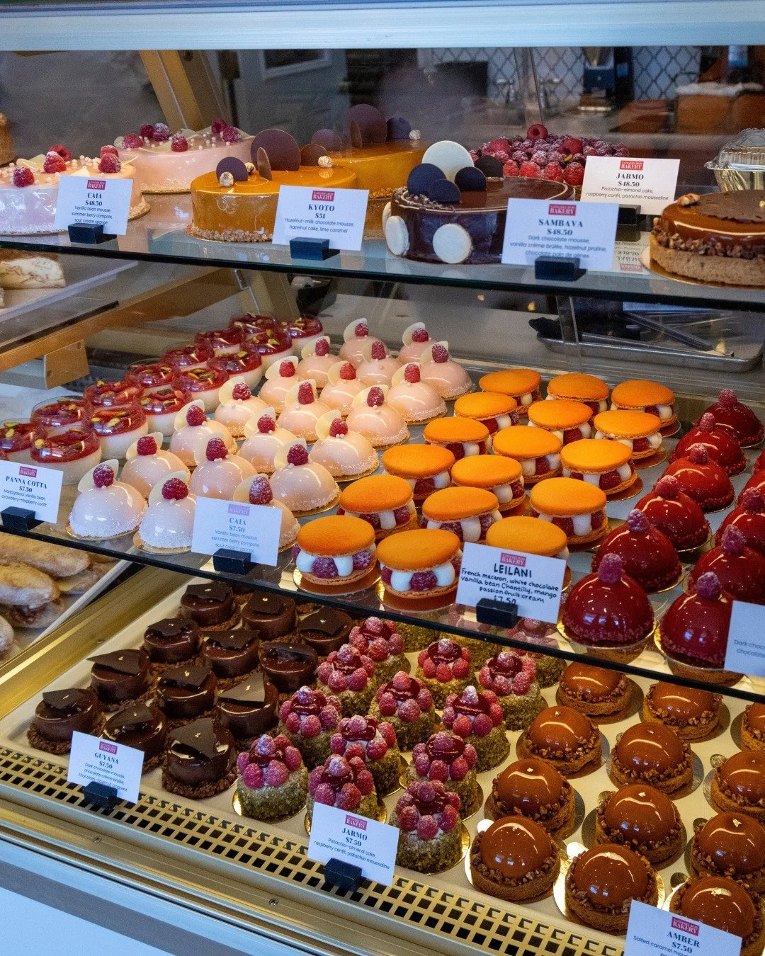 Happy Halloween! 🎃

We may not have any tricks in-store, but we have plenty of treats...
Kids get the candy, and you get the good stuff. Stop by for your favorite flaky pastries, sweet confections, and decadent cakes.

📷: @philsphilm