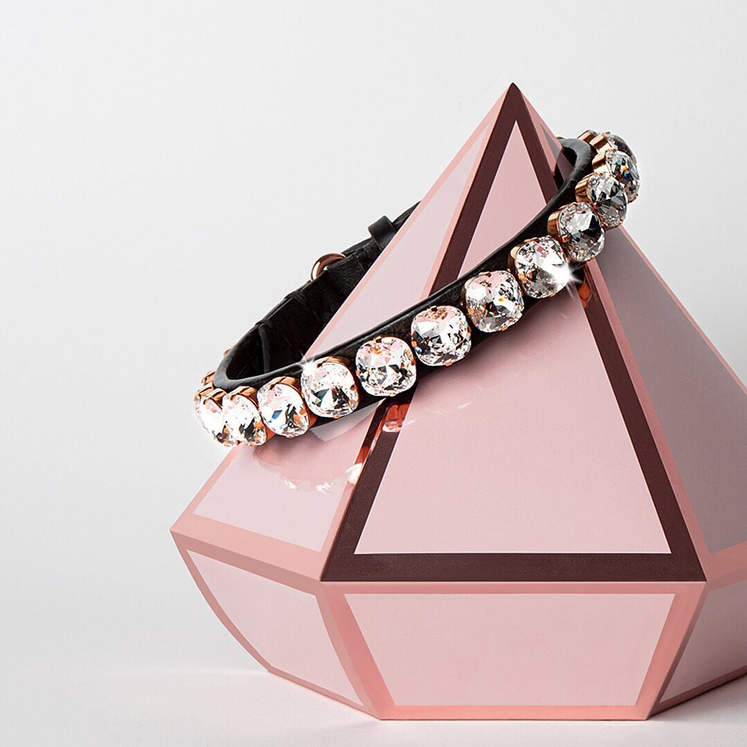 We&rsquo;re crushin&rsquo; on diamonds 💕

Exclusively created for a very special superstar! @rockerandrebel 

The Luna // 3/4&rdquo; // crystal - 18mm

#swarovski 
#diamondsondiamonds 
#superpowersoflove
#saintsandsuperheroes