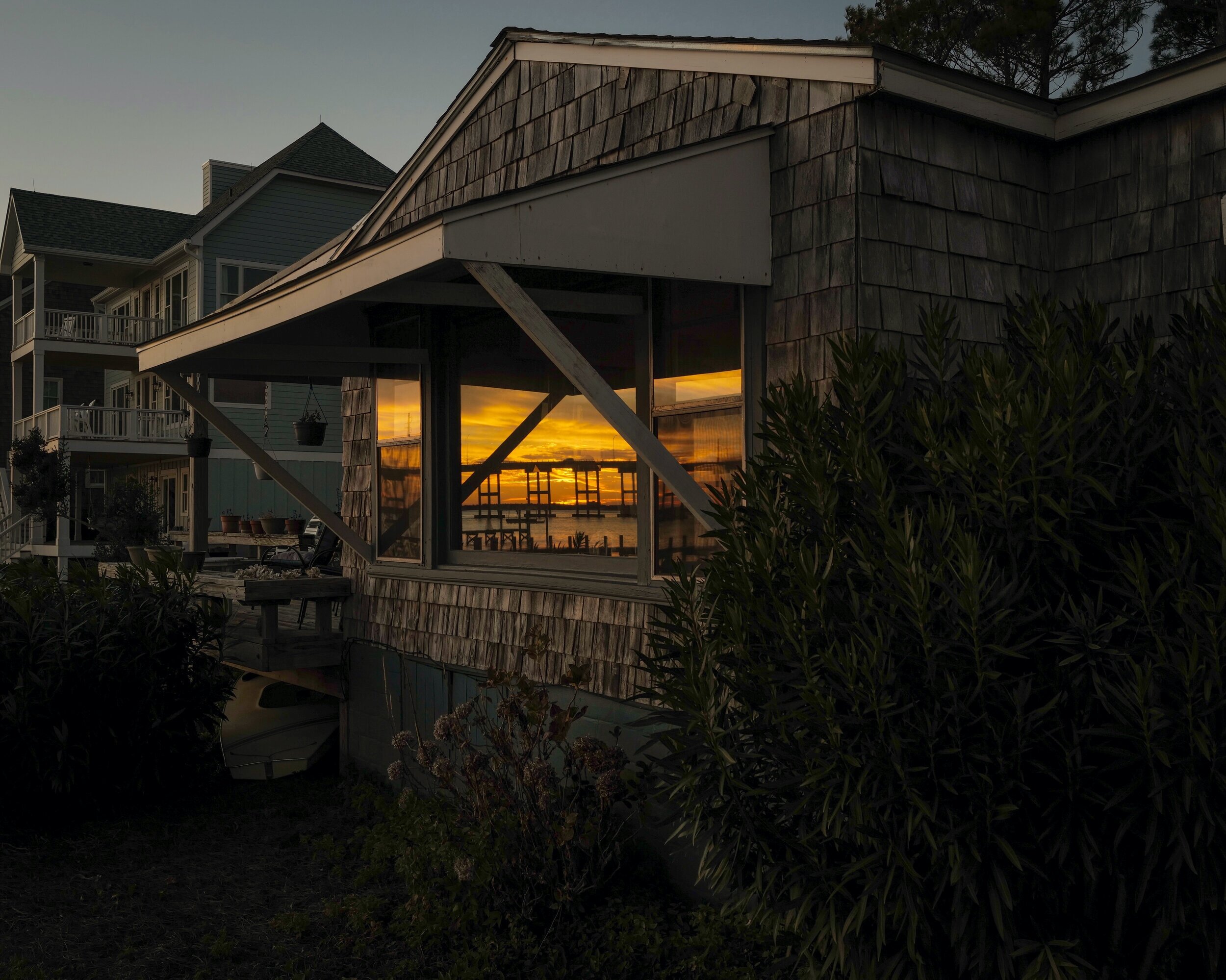 morehead bridge sunset at robert’s