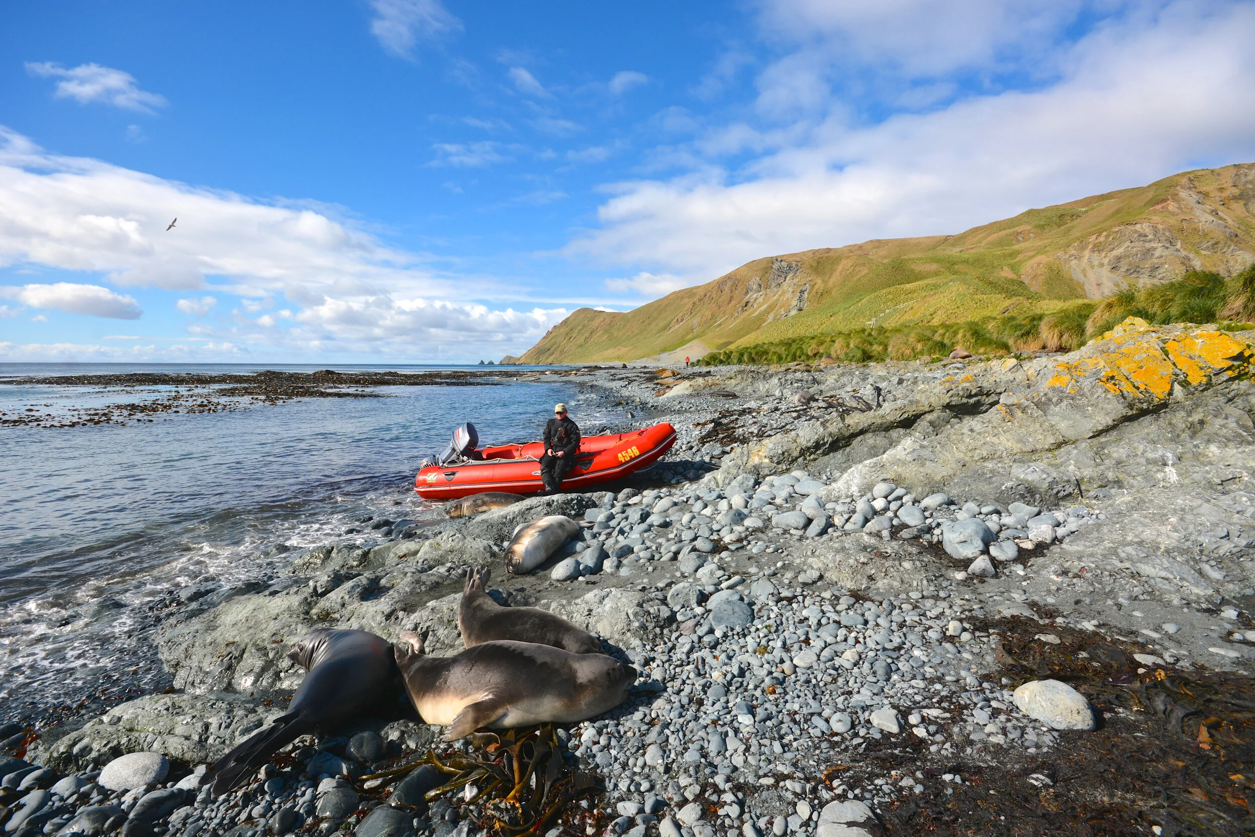 M061 - SAR (Search and Rescue) capabilities during summer resupply just near Landing Beach on the eastern side of the Isthmus - December 2013