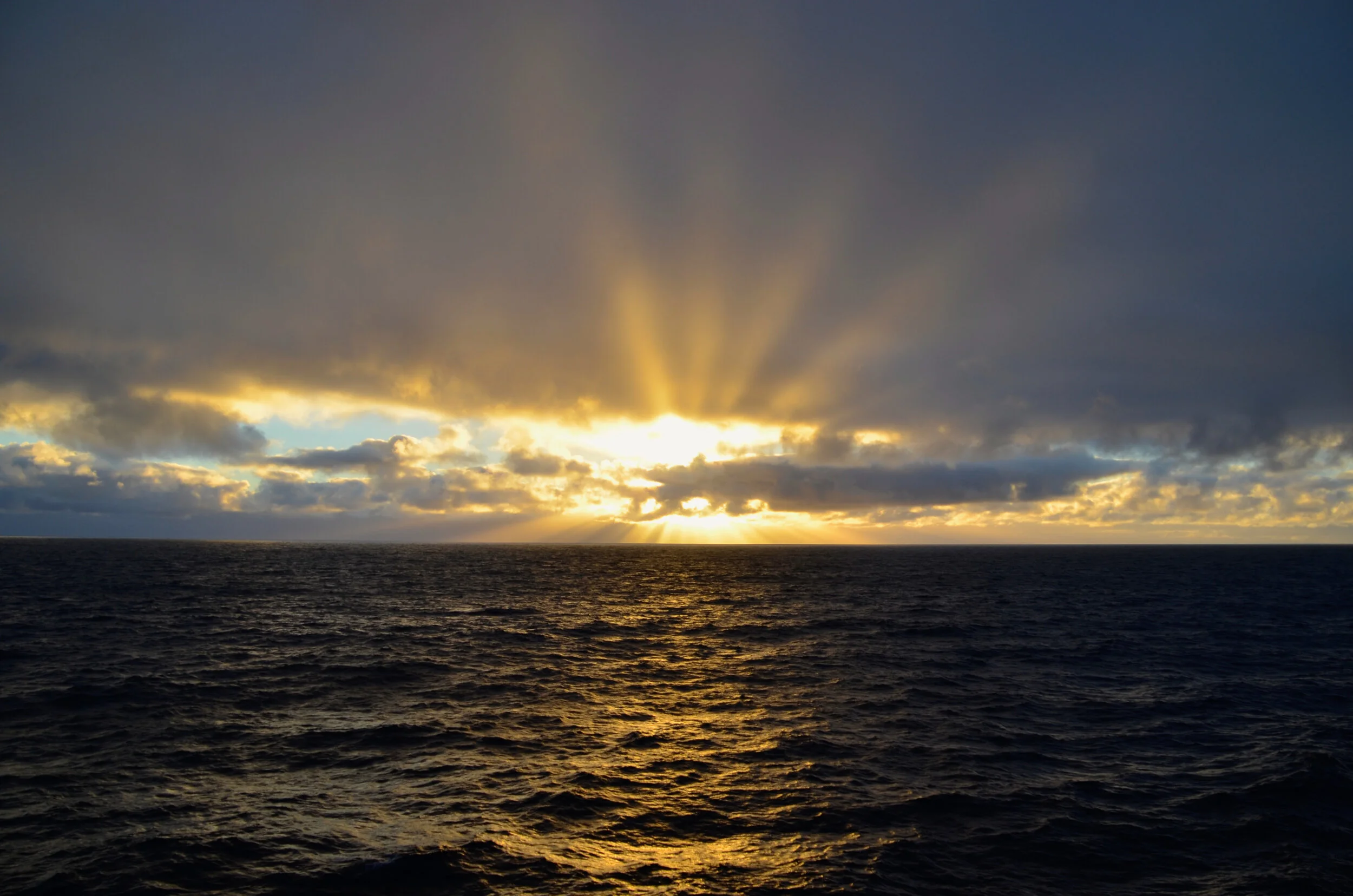 M066 - Sunset on from the Aurora Australis - March 2013
