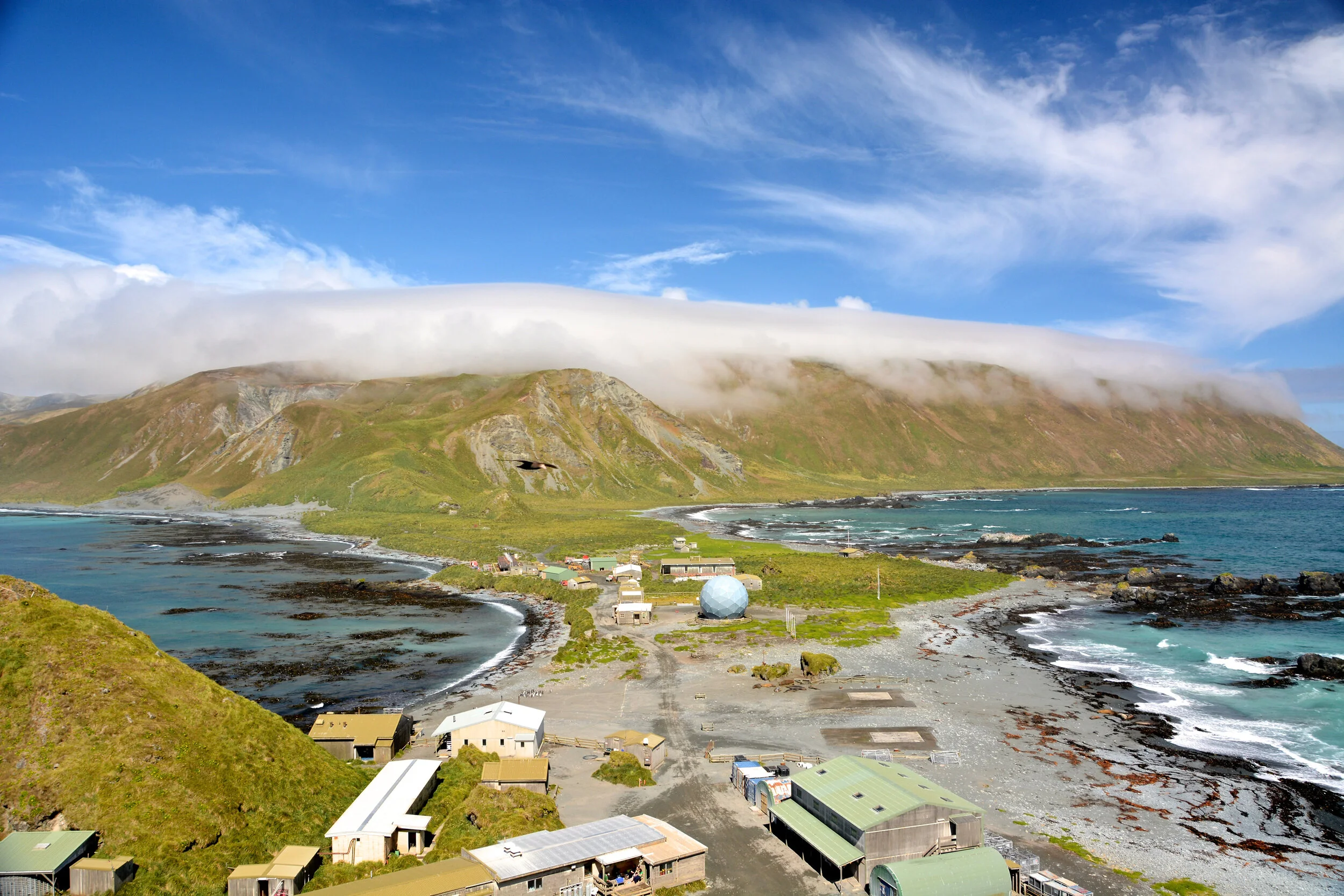 M112 - Macquarie Island Station and the Isthmus at the northern end of the island - January 2014