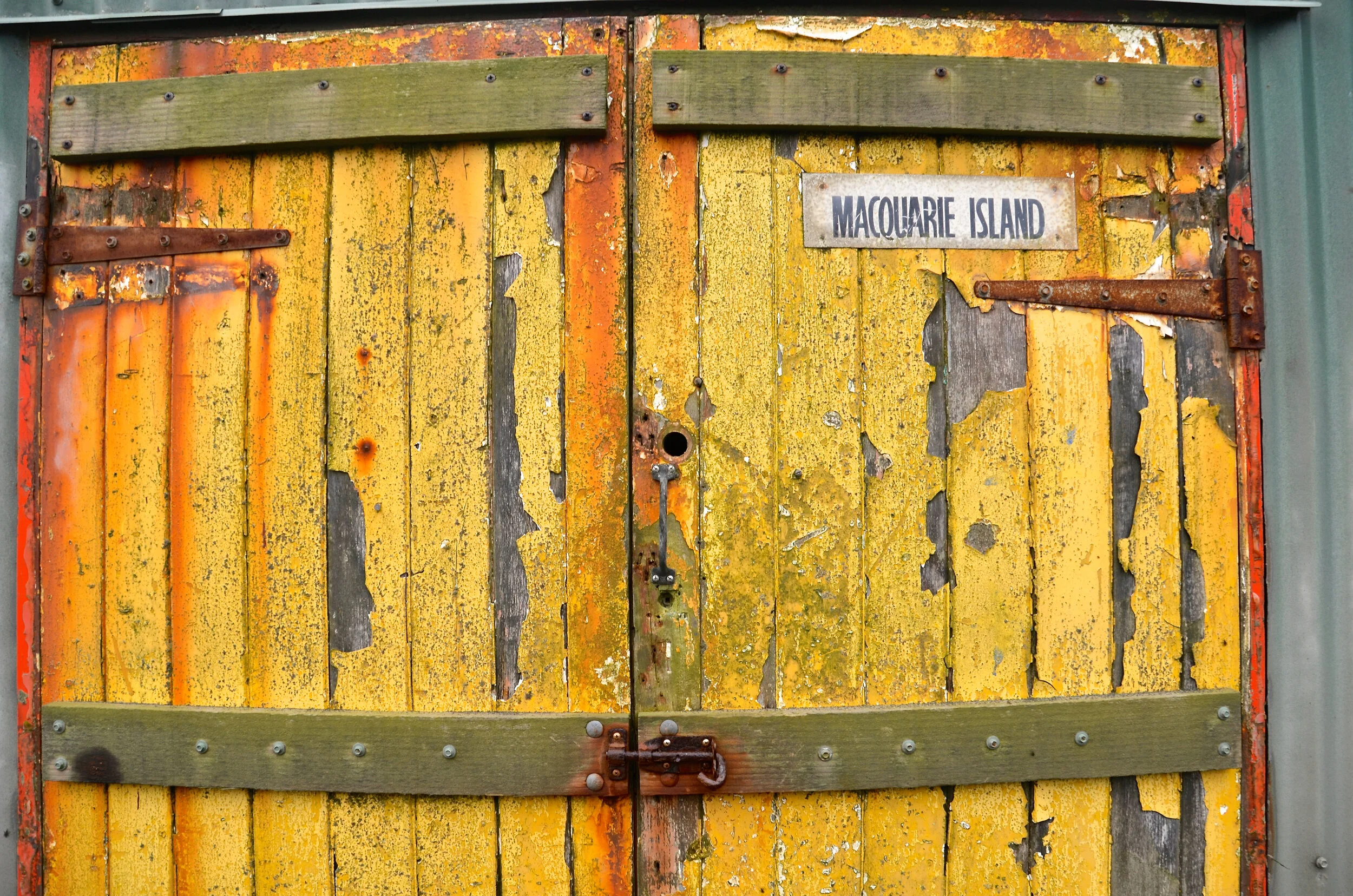 M138 - Door of the old Nissen hut (circa 1952?) - June 2013