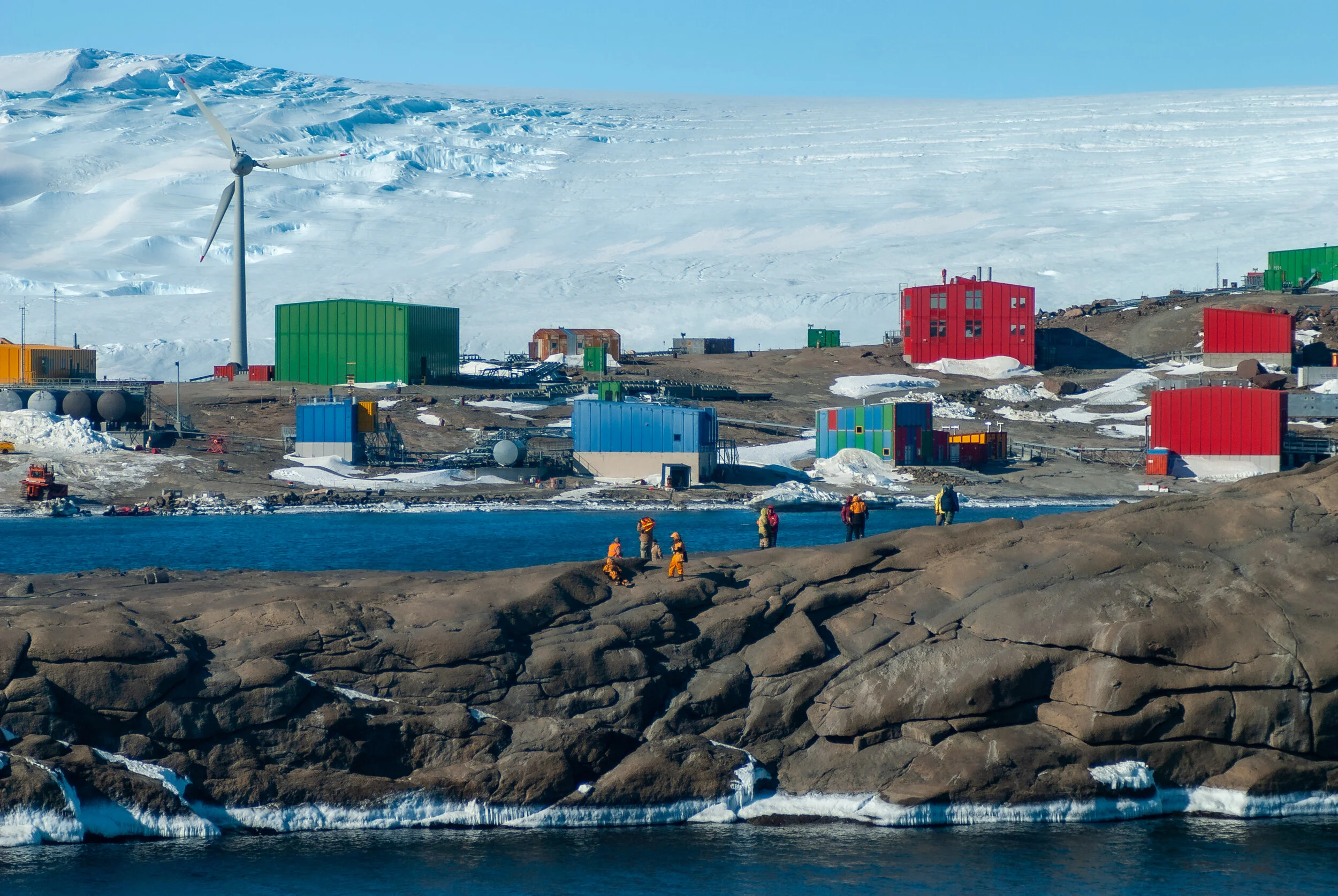 62 - V4 on the Aurora Australis: Mawson Station re-supply