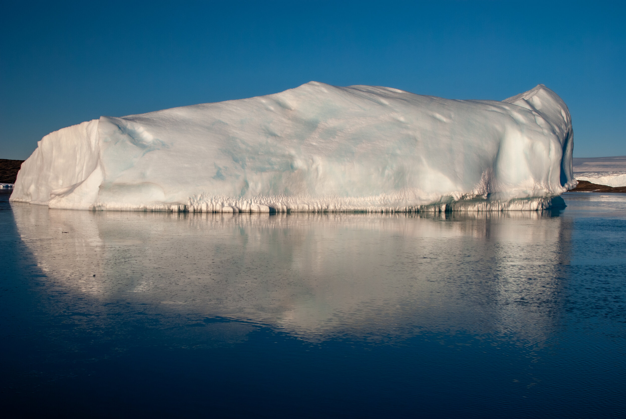 67 - V4 on the Aurora Australis: Mawson Station re-supply