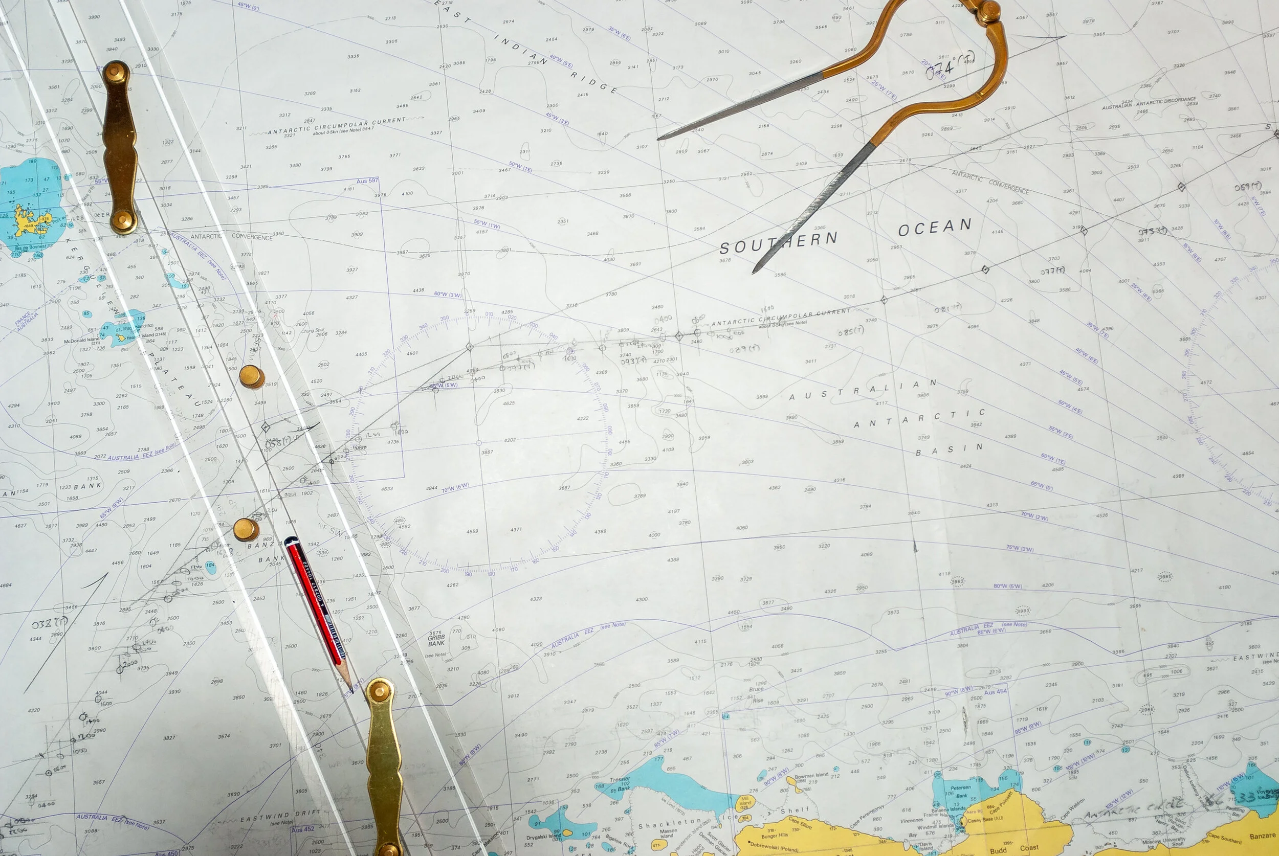 84 - V4 on the Aurora Australis: Mawson to Hobart