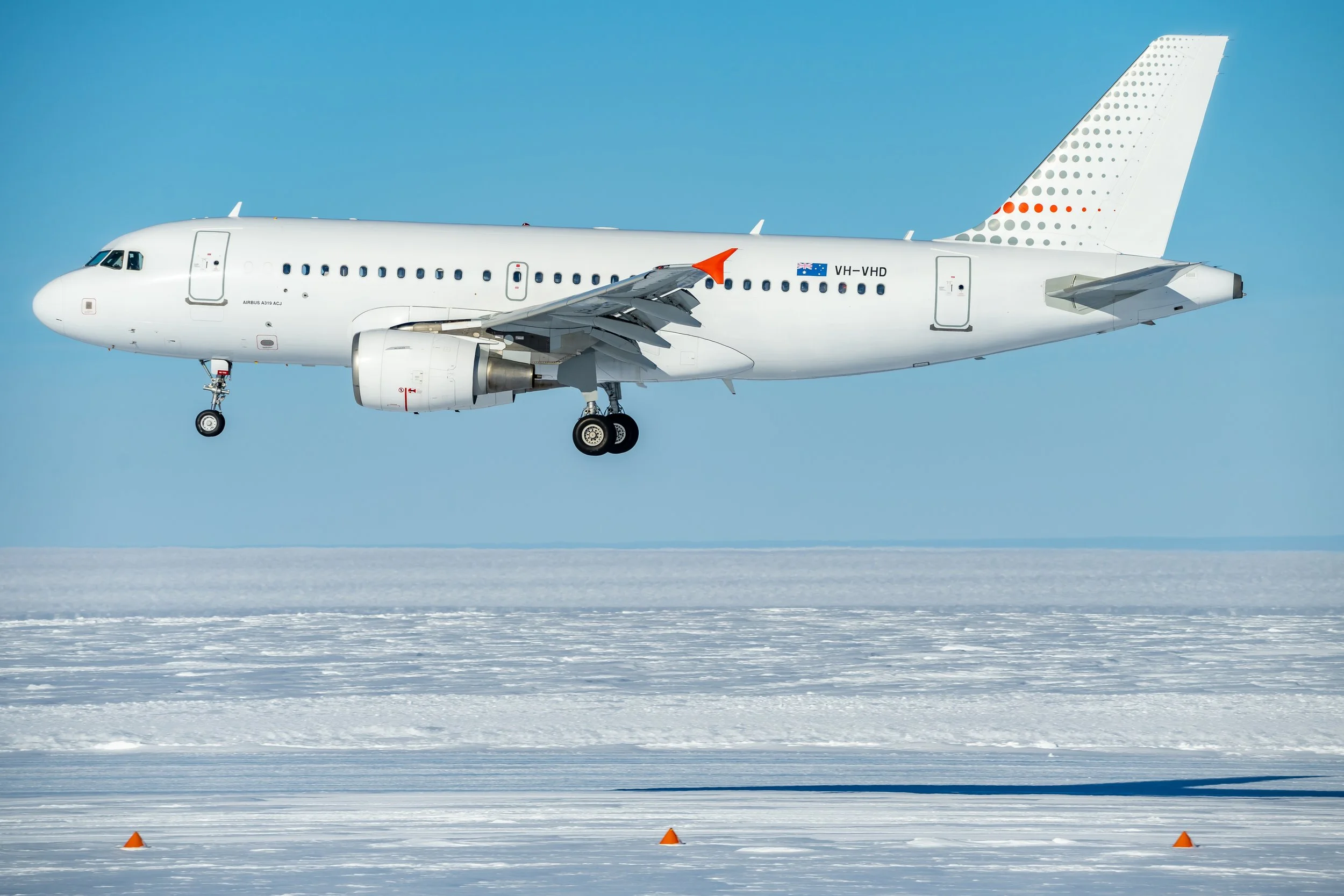 C122 - Sky Traders A319 Airbus coming in to land at Wilkins runway for the final time of the 2021/22 Summer