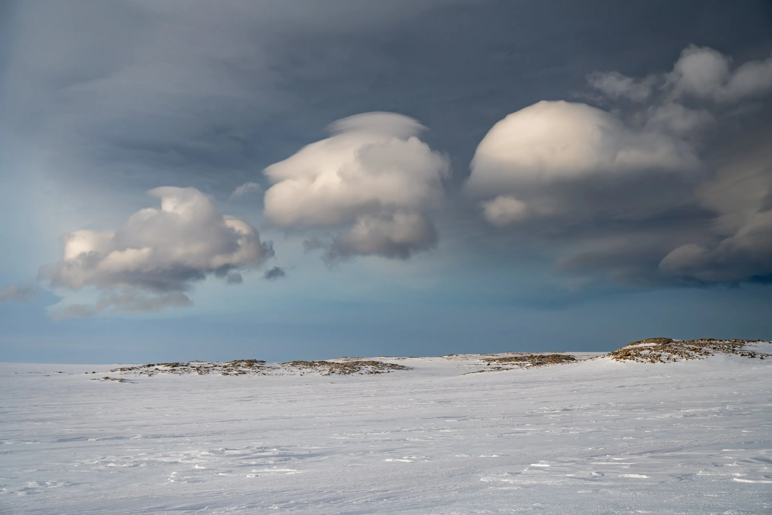 C130 - Small polar cumulus cloud out on the Mitchell Plateau