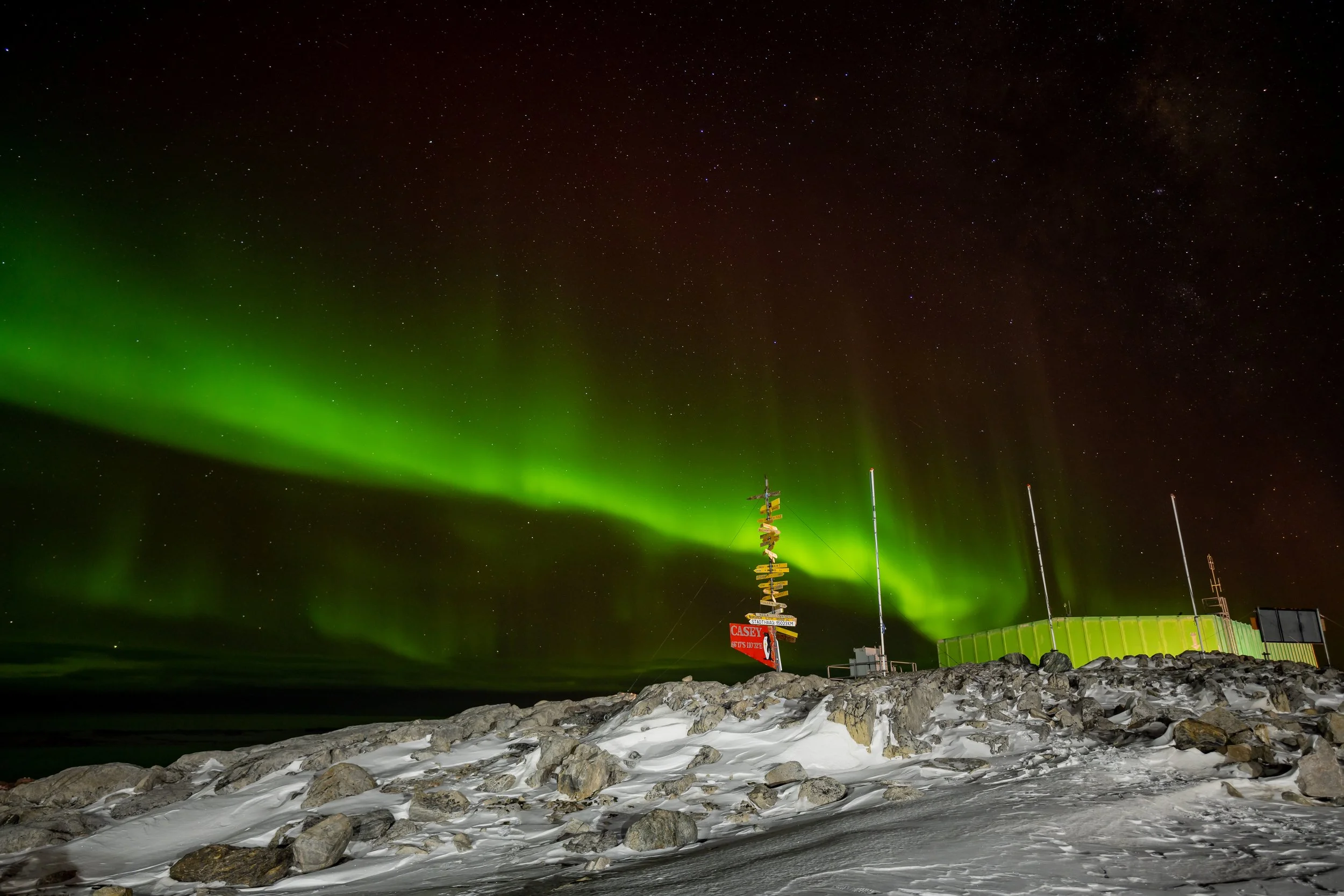 C196 - 3rd of April 2022 1:27 am - Aurora to the north of Casey