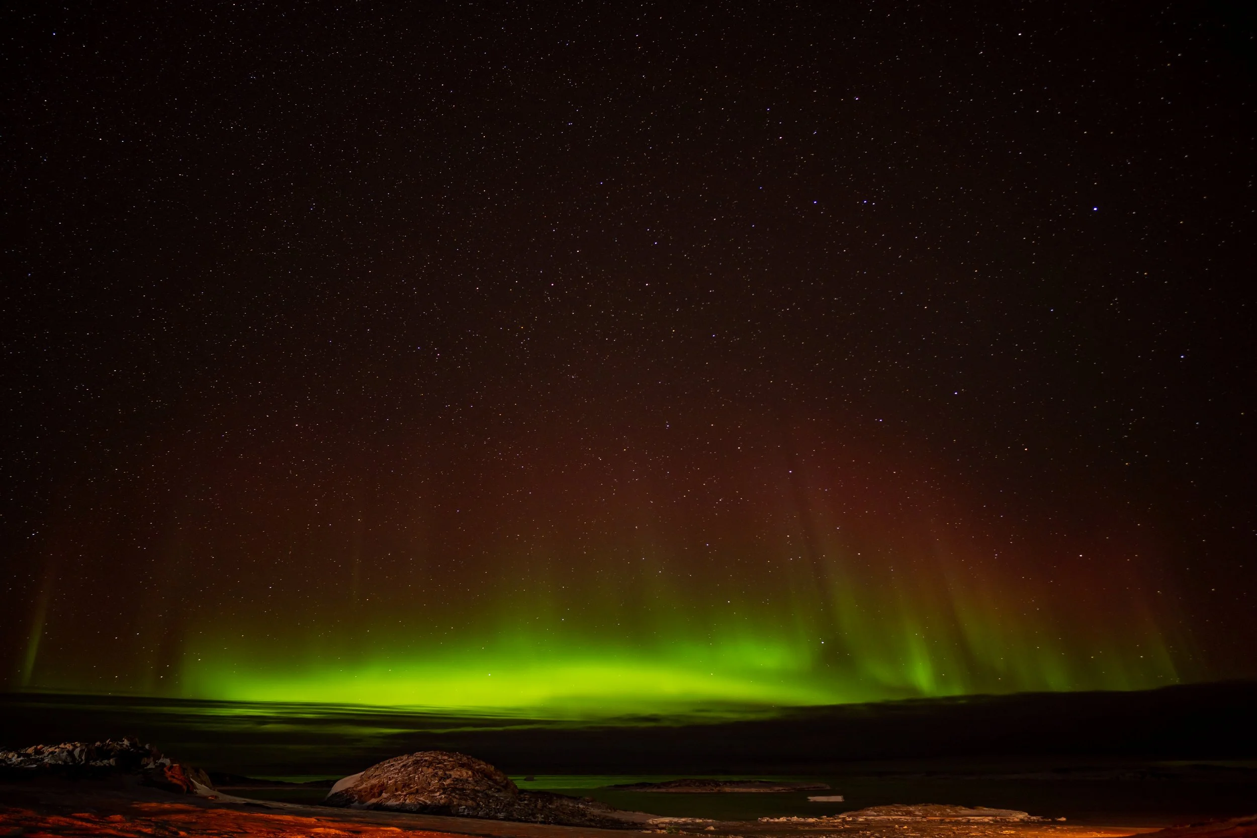 C207 - 3rd of April 2022 12:48 am - Aurora to the north of Casey