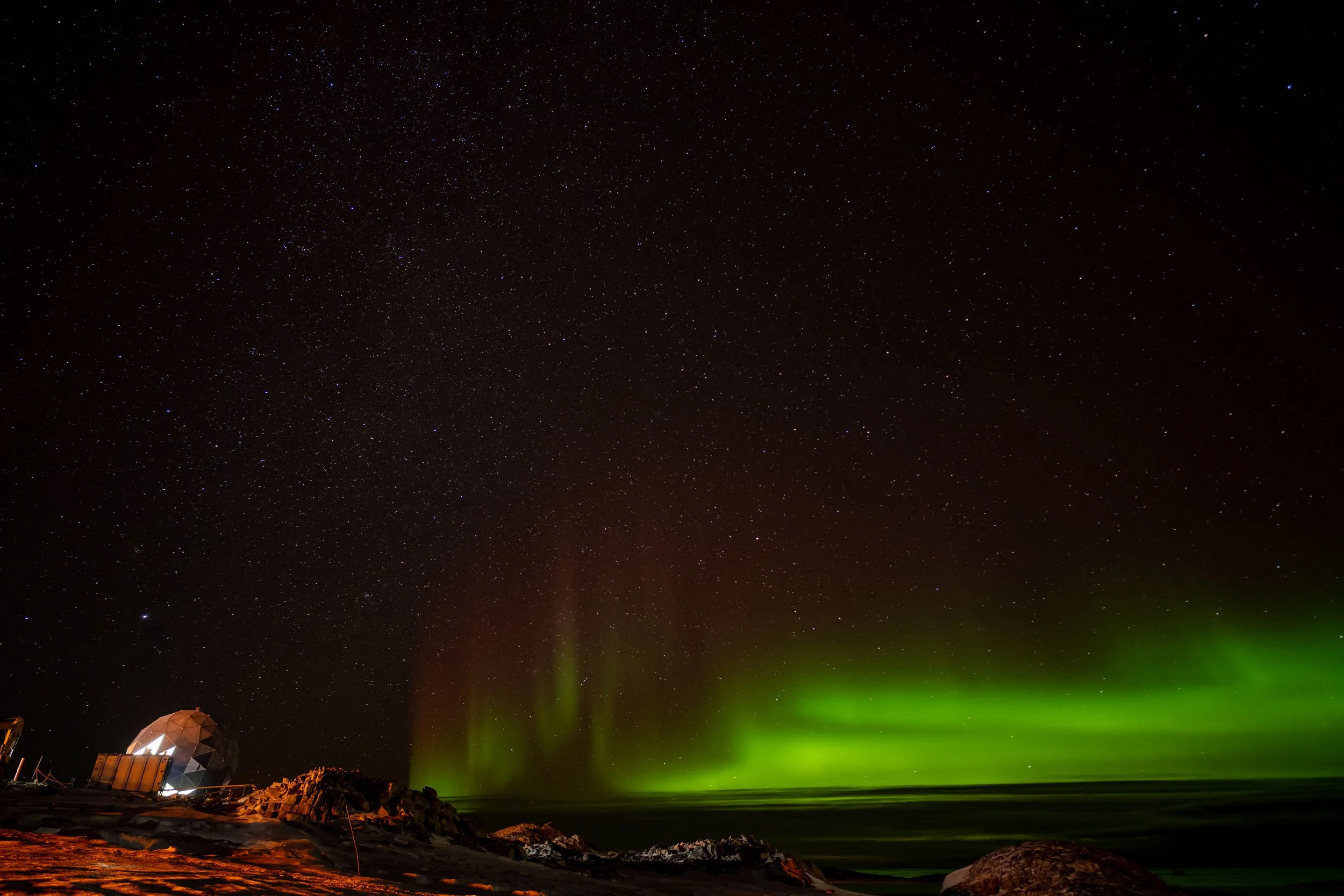 C214 - 3rd of April 2022 1:02 am - Aurora to the north of Casey
