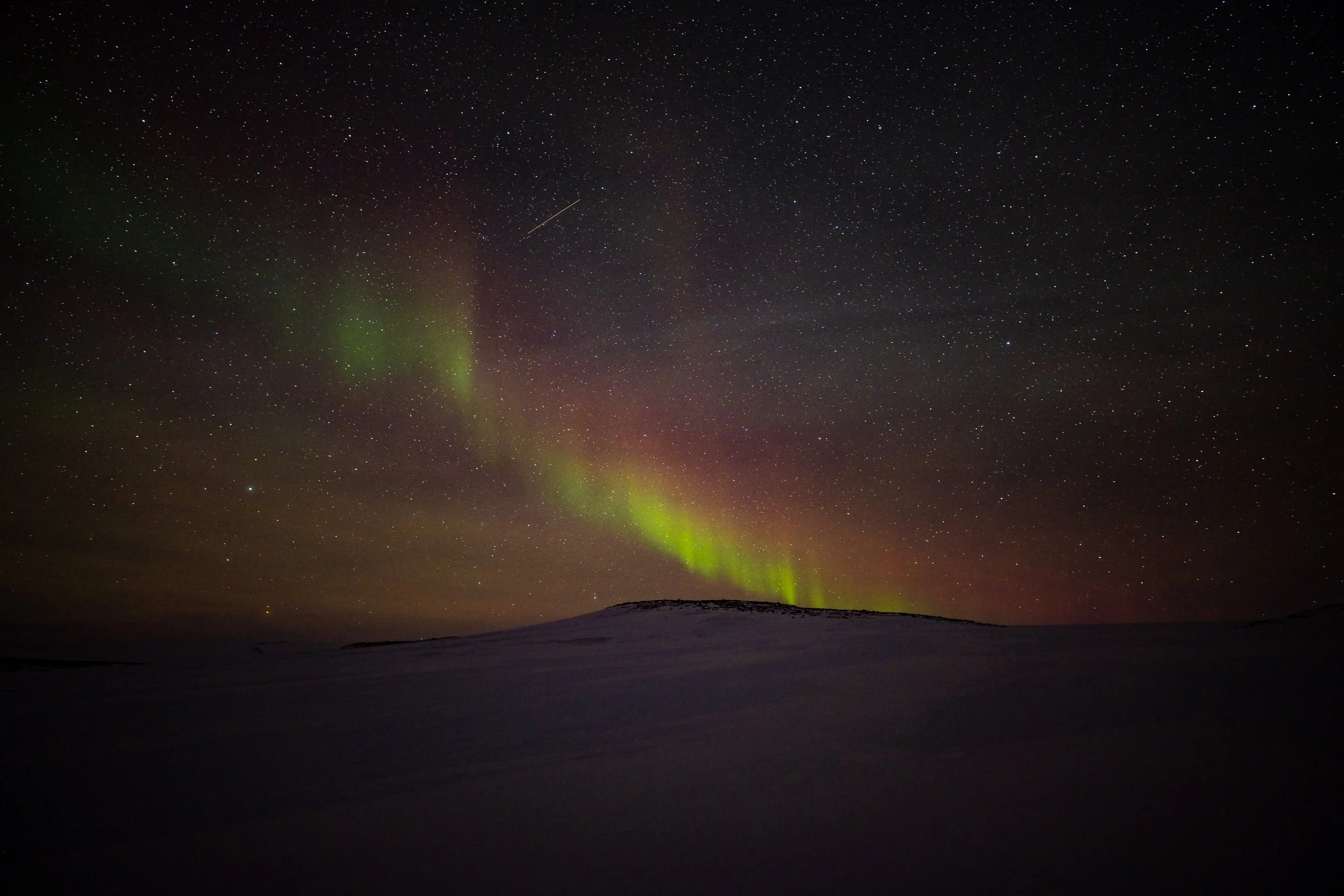 C254 - 7th of May 2022 7:01 pm - Aurora to the north of Robbinson Ridge