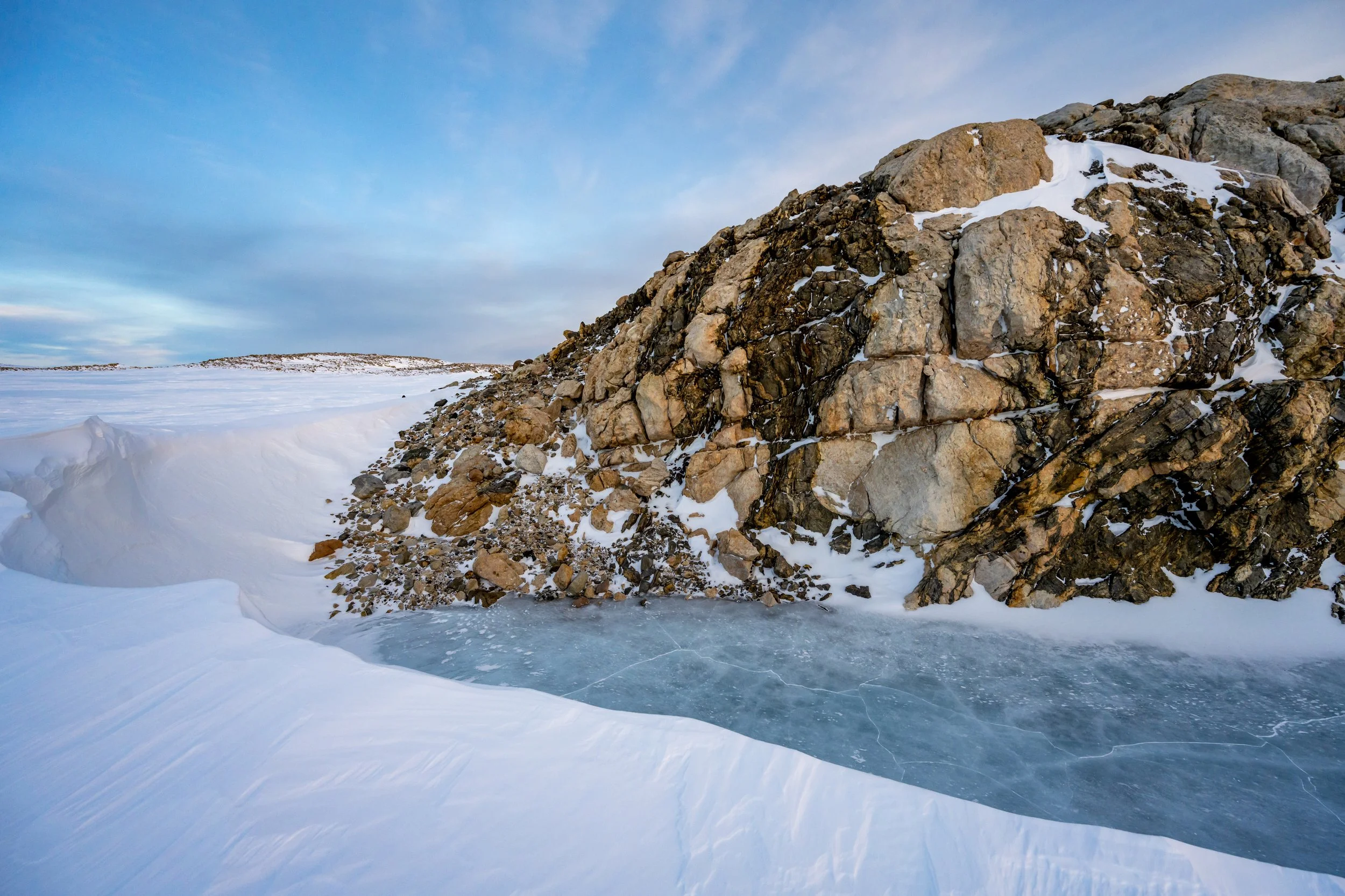 C284 - Huge wind scour in the lee of Tiger Rock on the Mitchell Peninsula