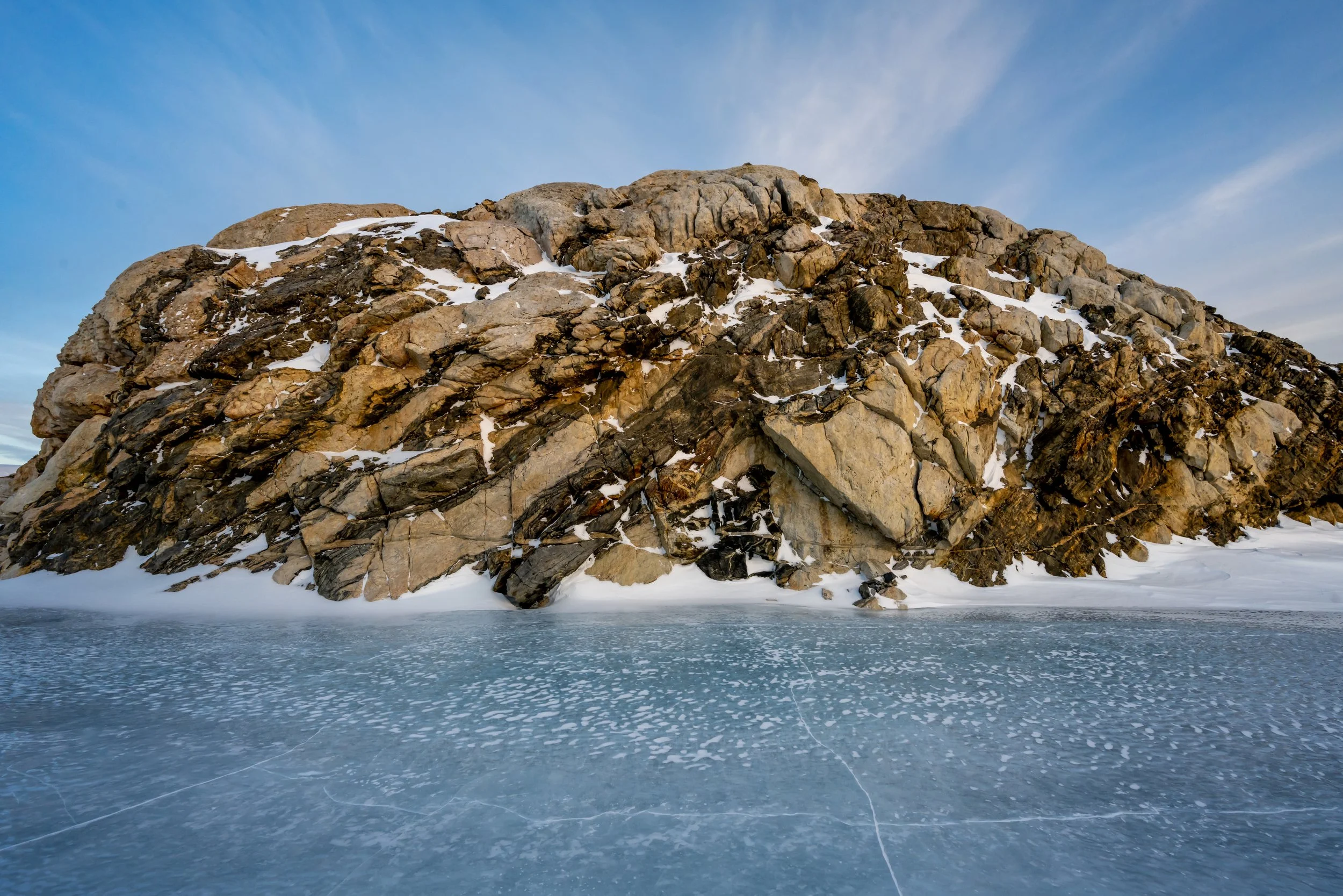 C296 - wide angle photo from the leeward wind scour of the Beautiful Tiger Rock on the Mitchell Peninsula