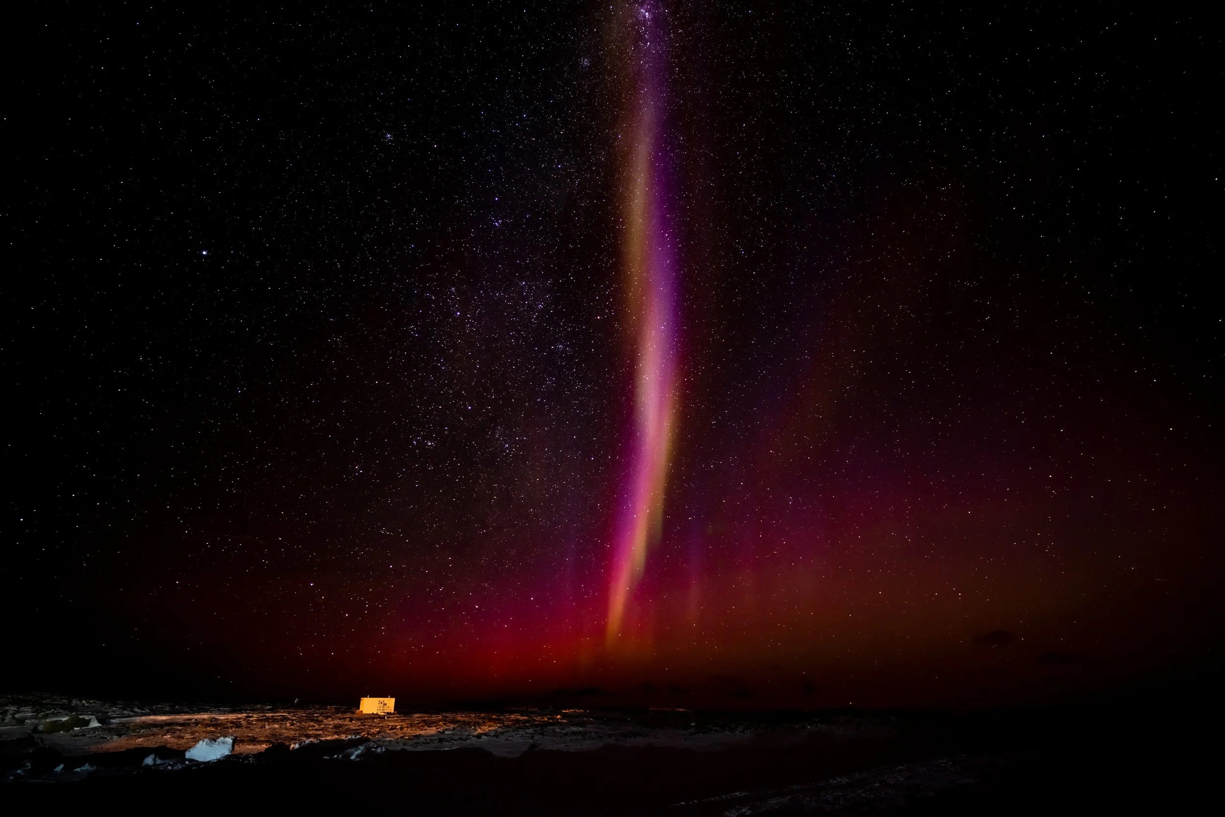 C443 - 17th of August 7:42 pm - STEVE ( Strong Thermal Emission Velocity Enhancement) to the southwest
