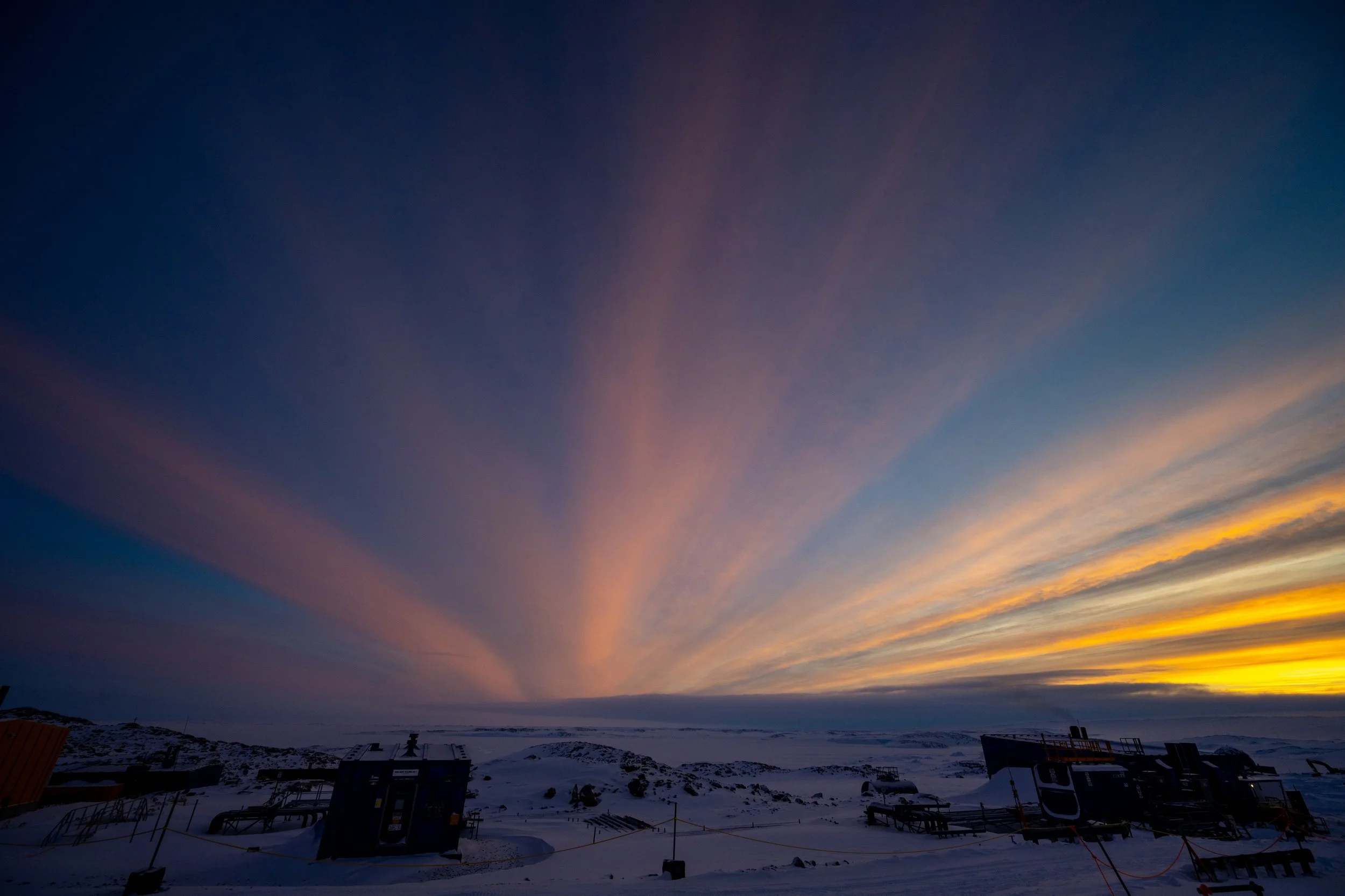 C479 - 31st of August 7:45 am - Beautiful pastel colours of the high cloud on a dawn sky