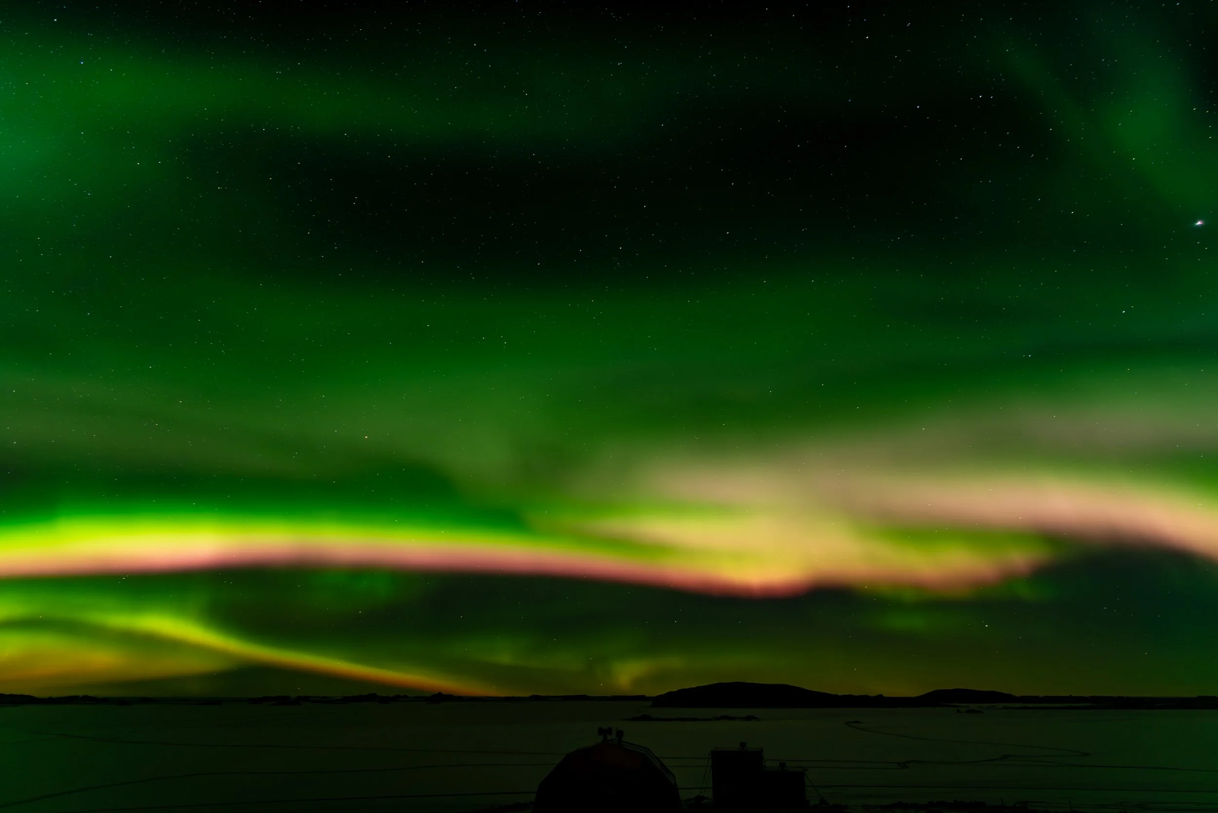 AA 031 - Davis Aurora 25th of April 2017 1:33 am - Nikon D750, 24mm, f/2.8, ISO 100, exp 15 sec