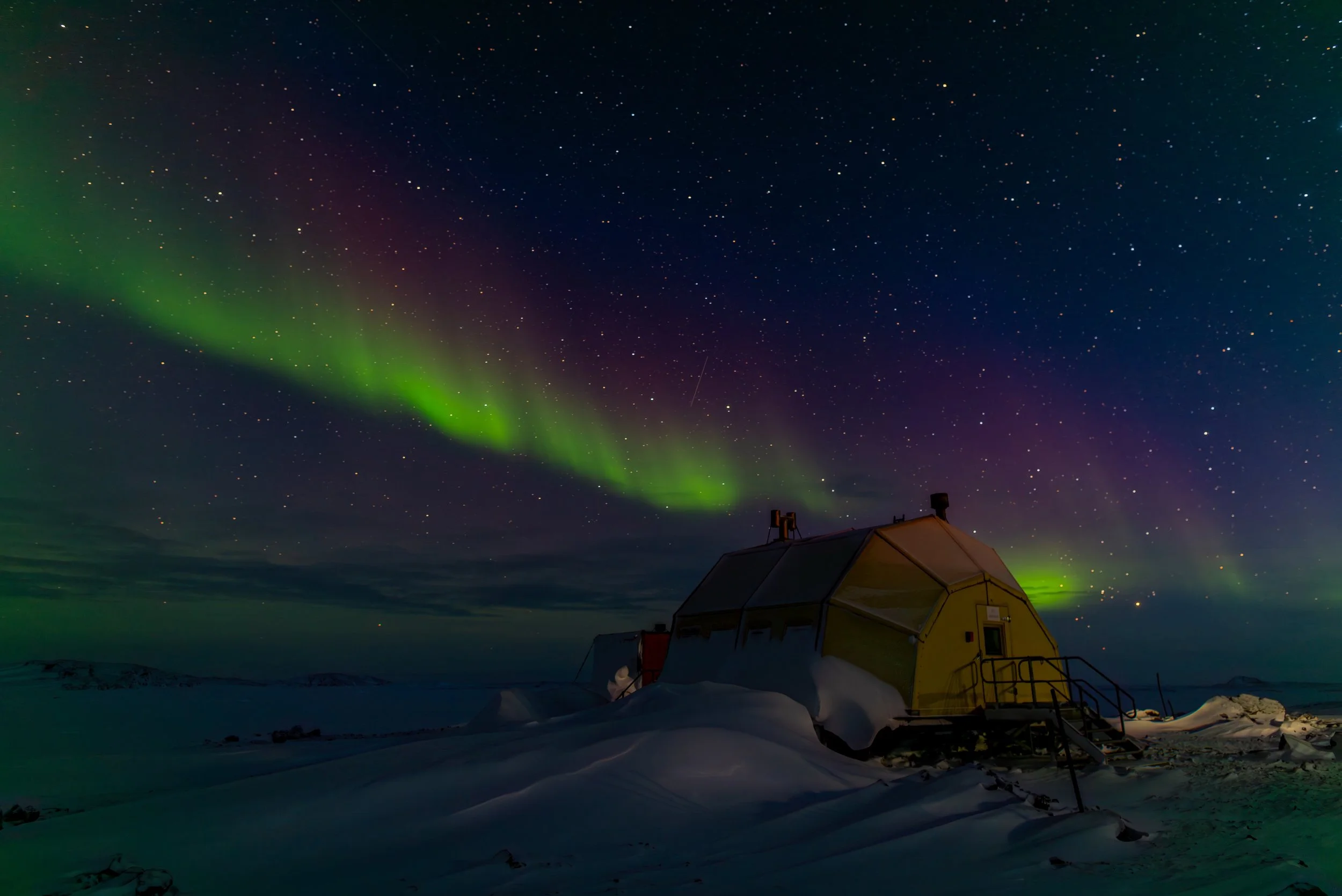 AA 034 - Davis Aurora 29th of August 2017 6:56 am - Nikon D750, 24mm, f/2.8, ISO 100, exp 20 sec