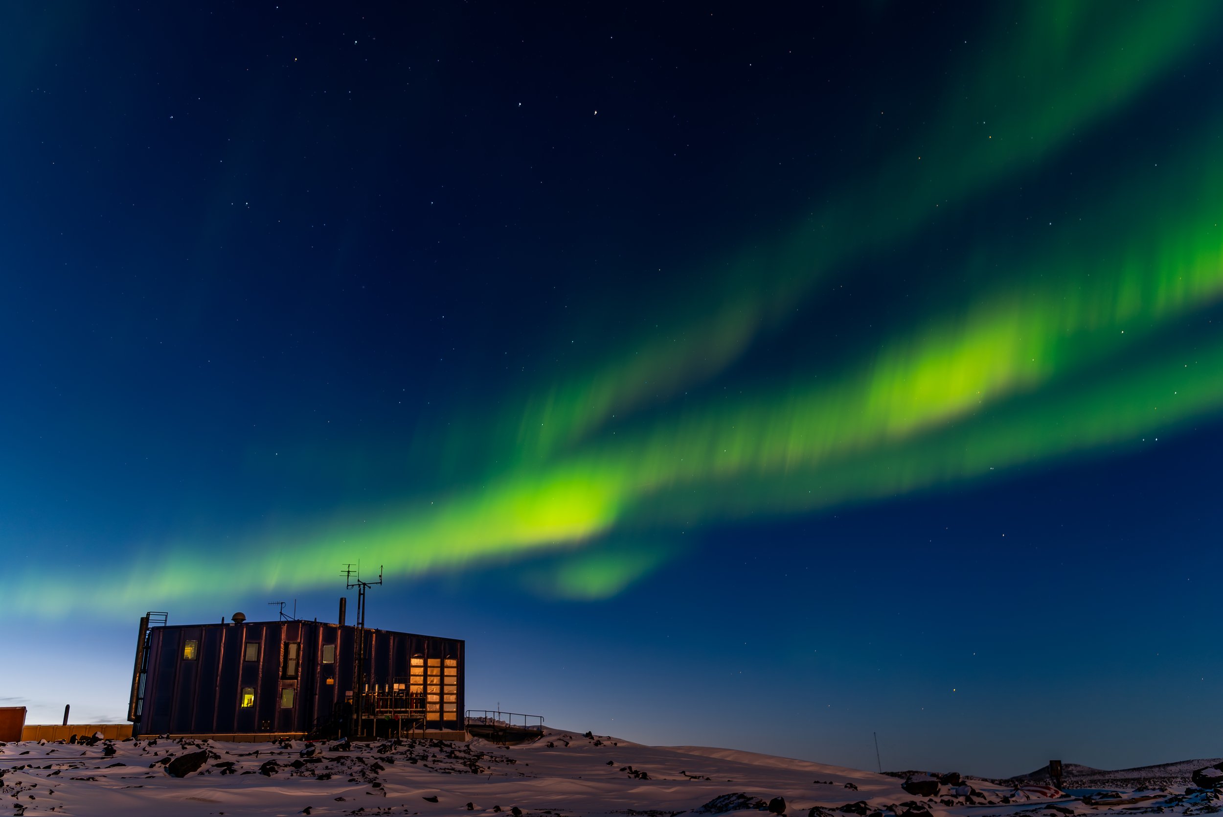 AA 046 - Davis Aurora 8th of September 2017 6:59 am - Nikon D750, 28mm, f/2.8, ISO 100, exp 5 sec