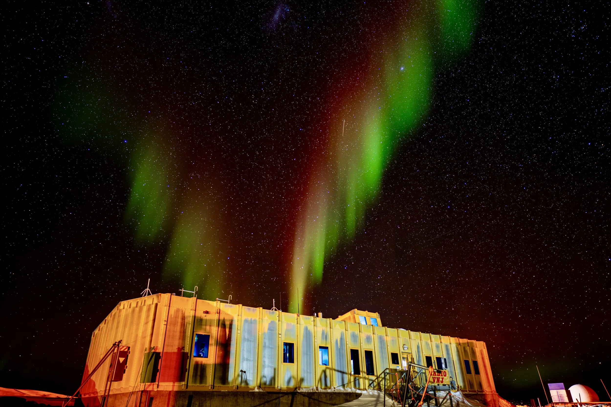 Cas AA 046 - 30th of May at 08:45 pm. Nikon Z7ii 20mm f/1.8 lens, ISO 320 exp 15 sec