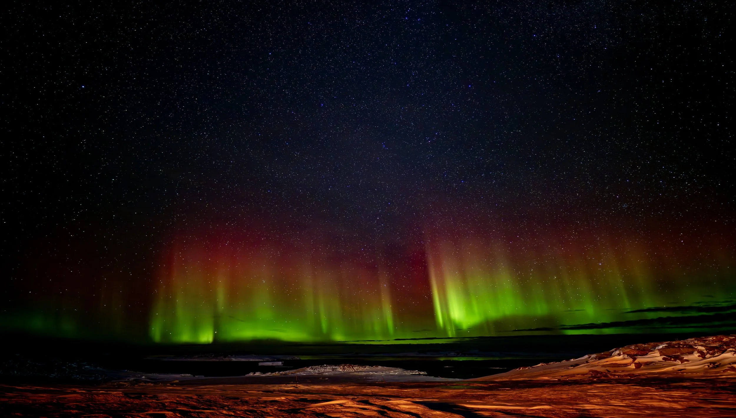 Cas AA 127 - 28th of May at 12:28 am. Nikon Z7ii 20mm f/1.8 lens, ISO 320 exp 13 sec