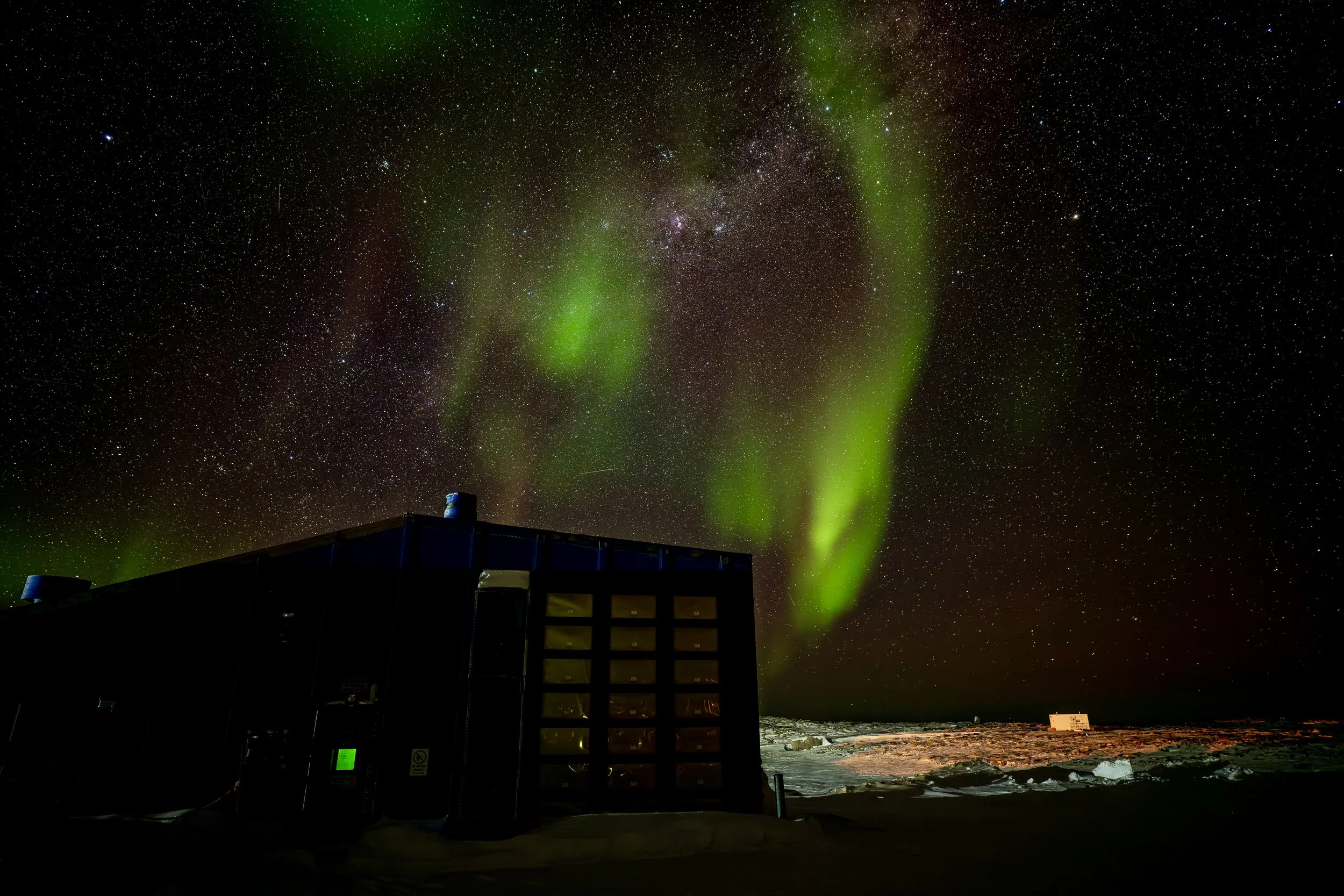 Cas AA 214 - 20th of August at 00:16 am. Nikon Z7 ii 20mm f/1.8 lens, ISO 320 exp 13 sec