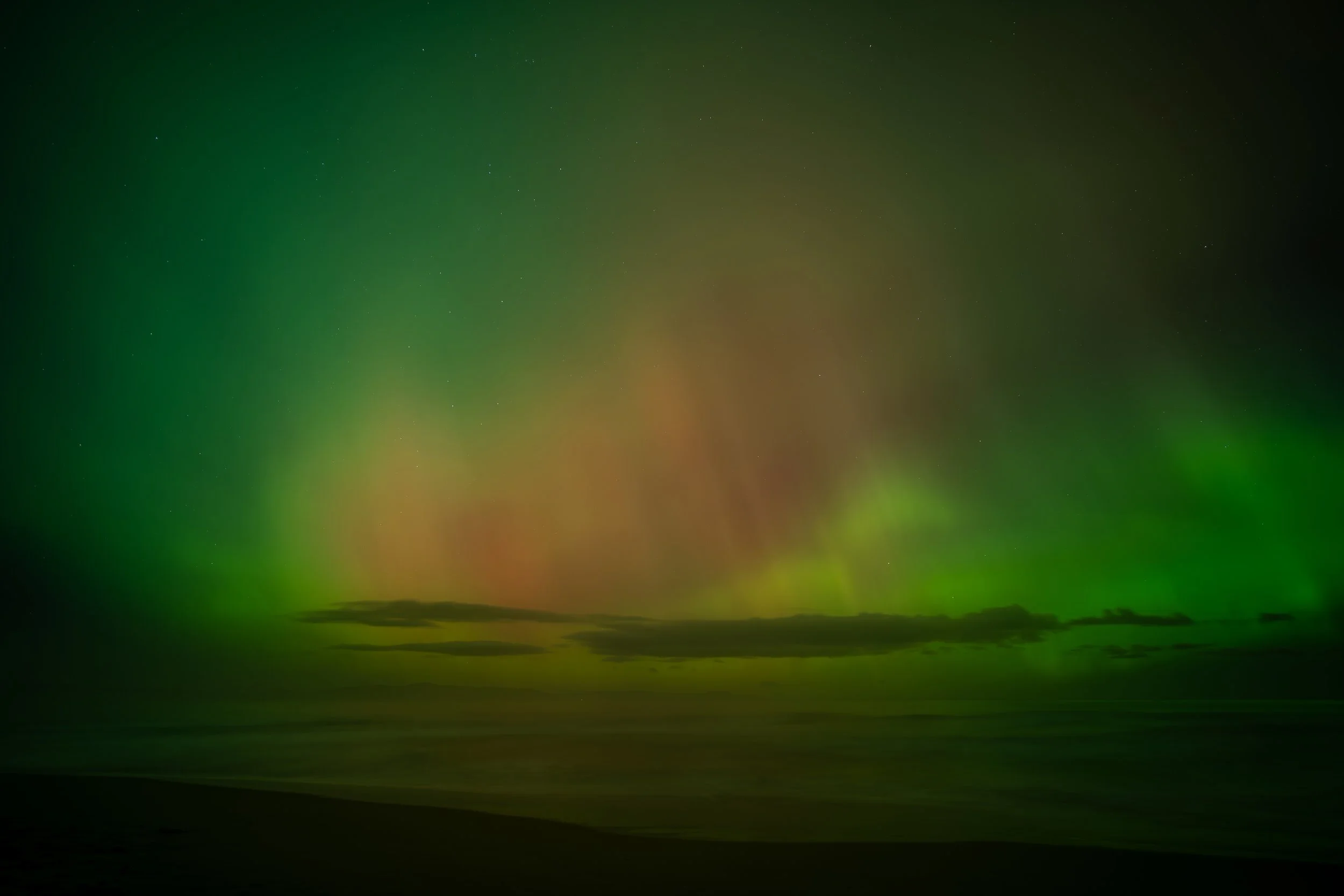 G5 Storm 107 - May 11th 2024 11:30:10 pm Nikon Z7ii, LAOWA FFii 15mm f/2.0 lens, ISO 200 exp 10 sec