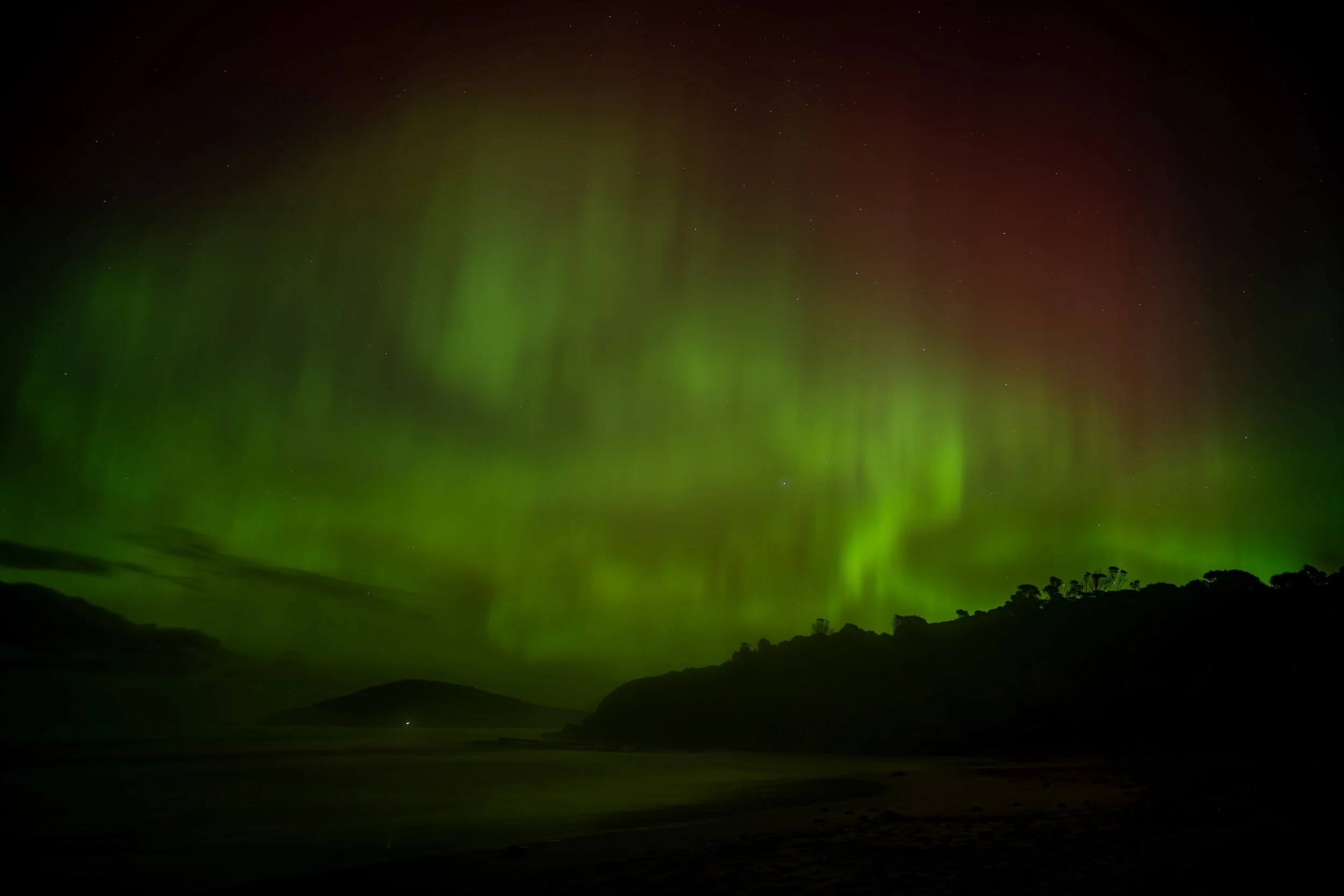 G5 Storm 111 - May 11th 2024 11:40:13 pm Nikon Z7ii, LAOWA FFii 15mm f/2.0 lens, ISO 160 exp 10 sec