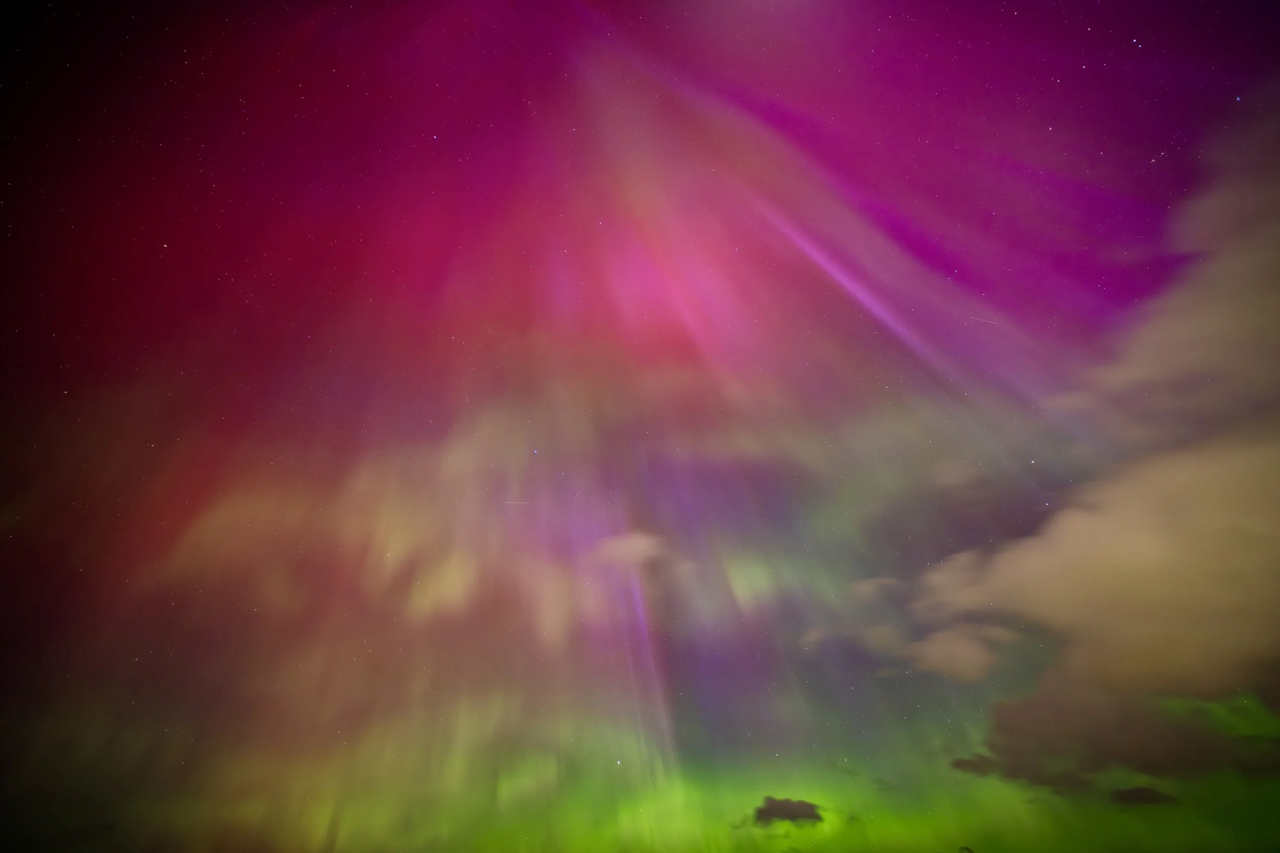  G4 Storm evening edition (Taroona Beach) 009 - October 11th 2024 9:13 pm, taken overhead, Nikon Z7ii, LAOWA FFII 10mm F2.8 C&amp;D Dreamer, ISO 640, f/2.8 exp 06 secs. 