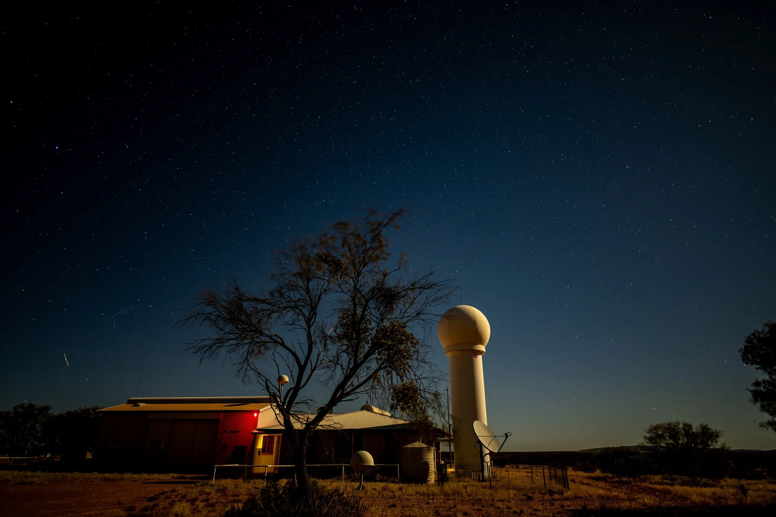 G118 -7th of February  2025 20:49 - Night shot to the west with moon in the north - ISO 400 f/1.8 13sec