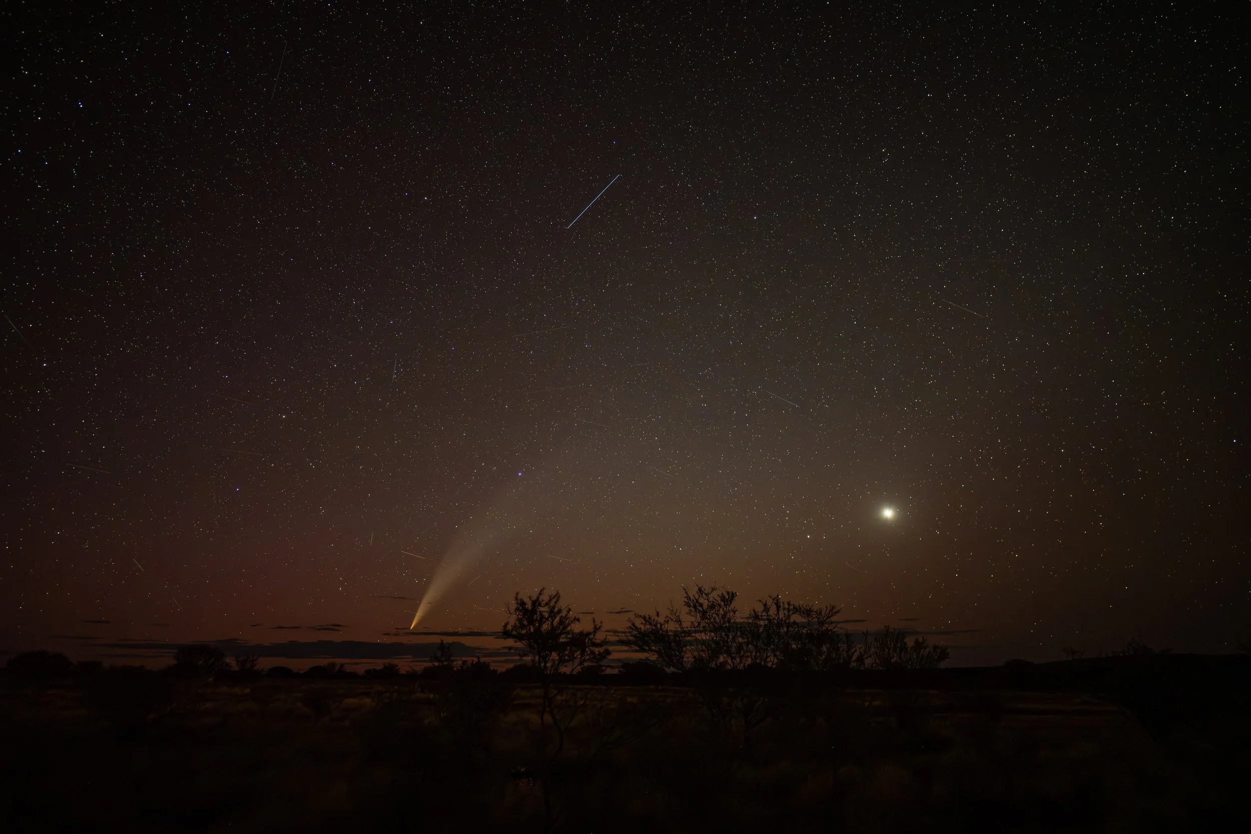 G136 -25th of January  2025 19:49 - Sunset glow with Venus and C/2024 G3(ATLAS) comet 
