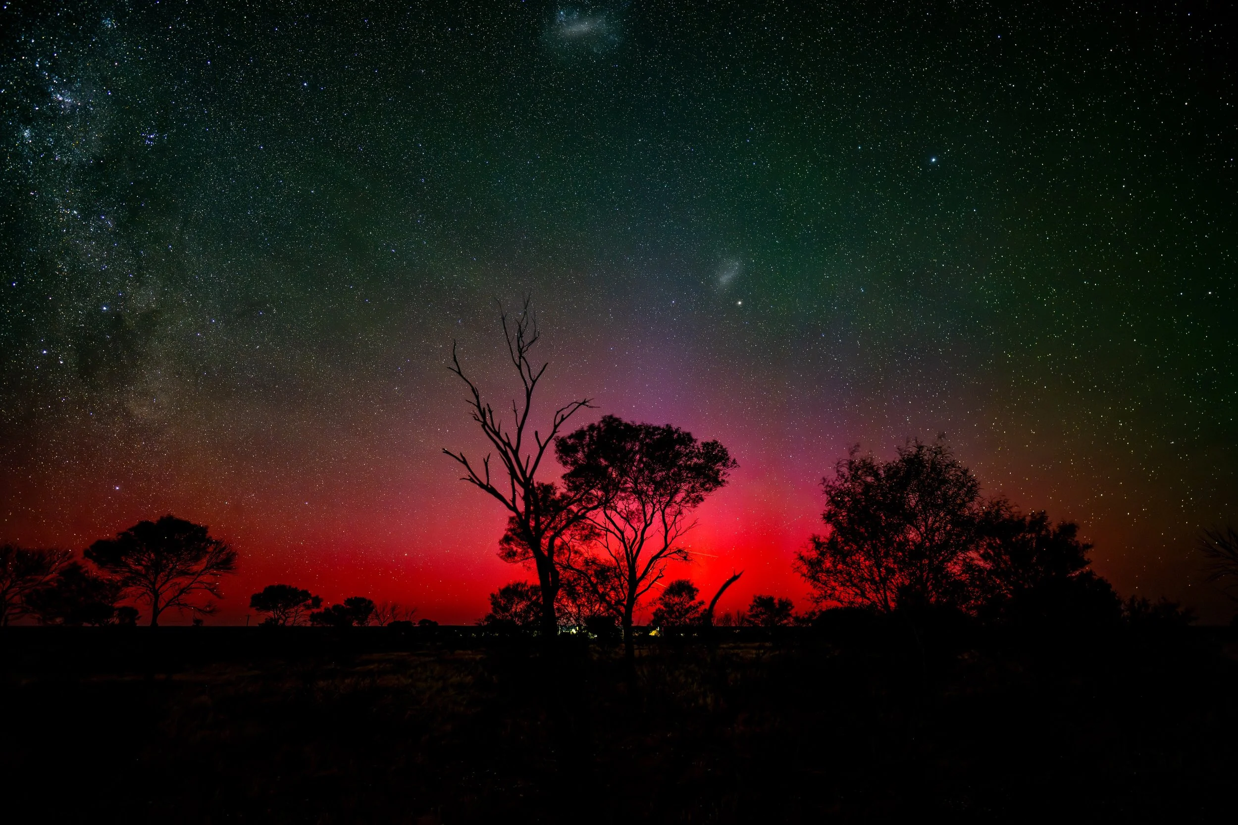 G148 -1st of January  2025 22:42 - Aurora Australis to the south - ISO 800 f/18 15sec