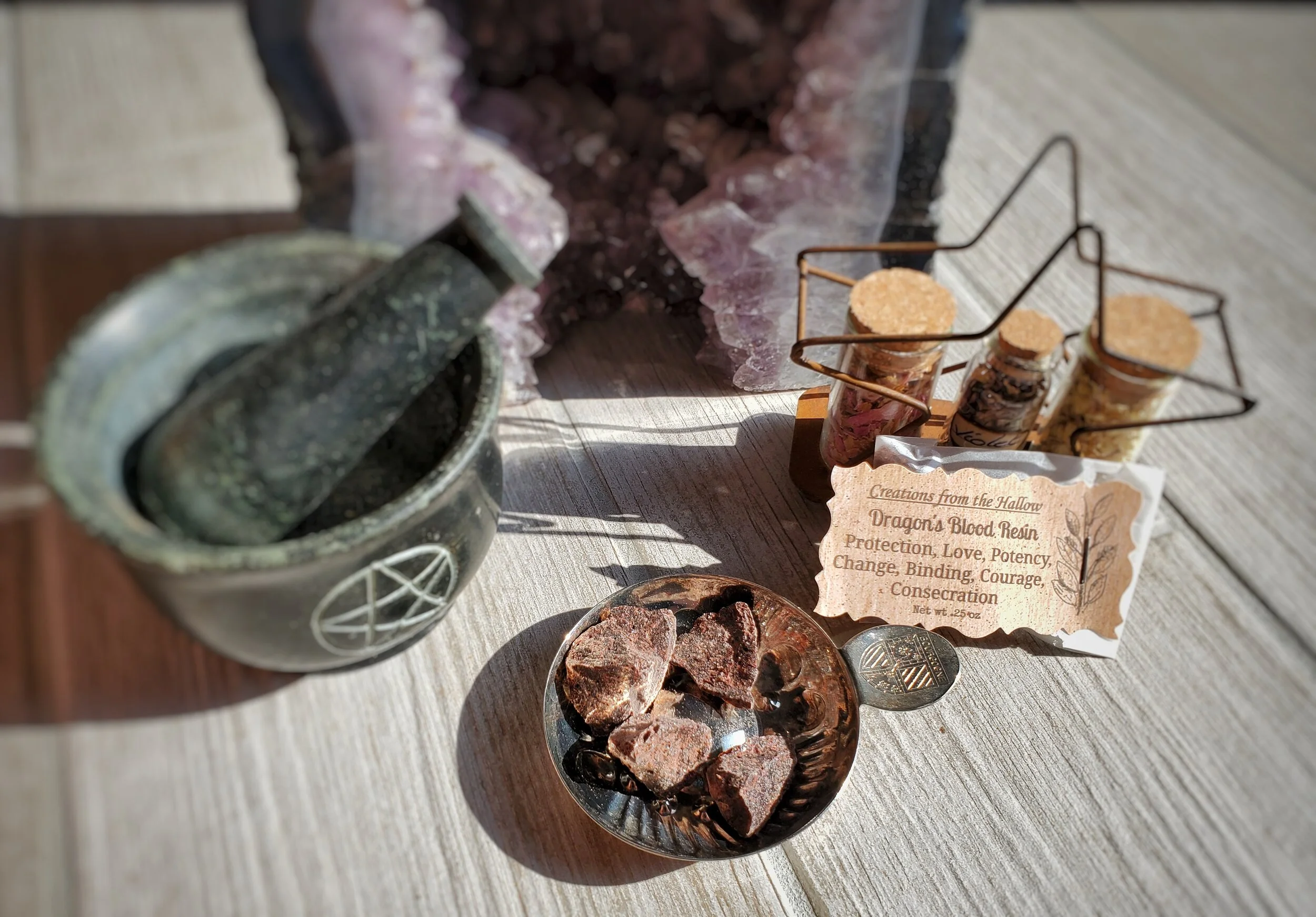 Dragon's Blood Resin .25oz