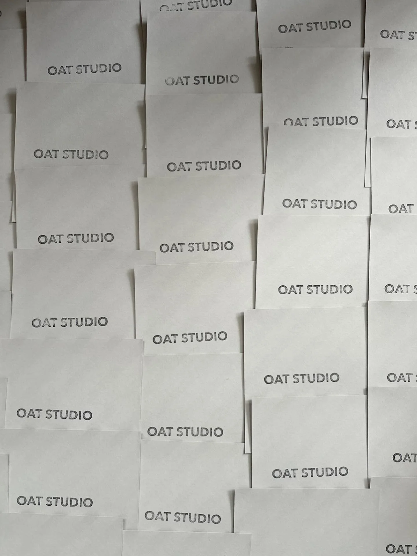 Samples in stock and ready for your projects!

Order online or via your local agent:

@deb_design_source 
@twillandtexture 
@solidandpattern 
@ministryoftextiles 
@sarahannand_supply