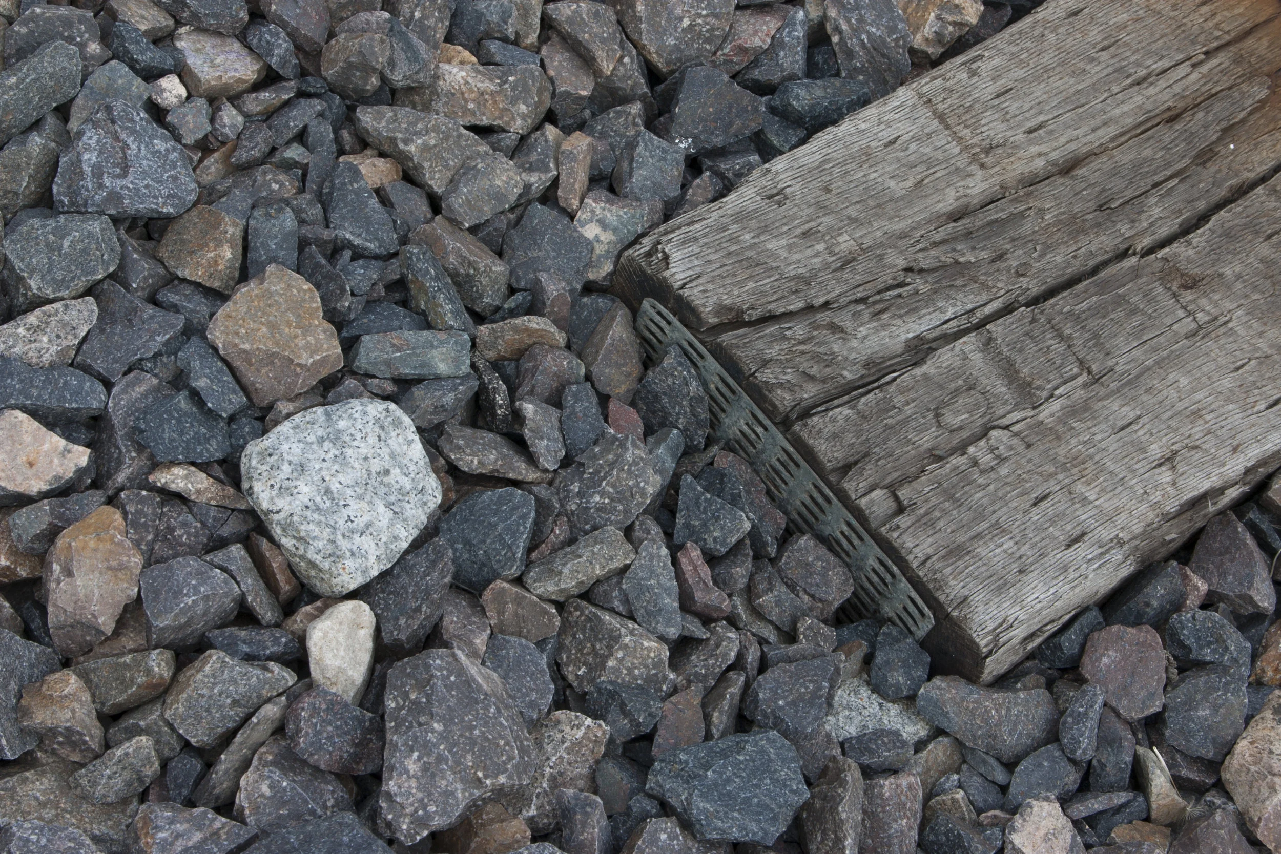 Tie, Stone and Metal