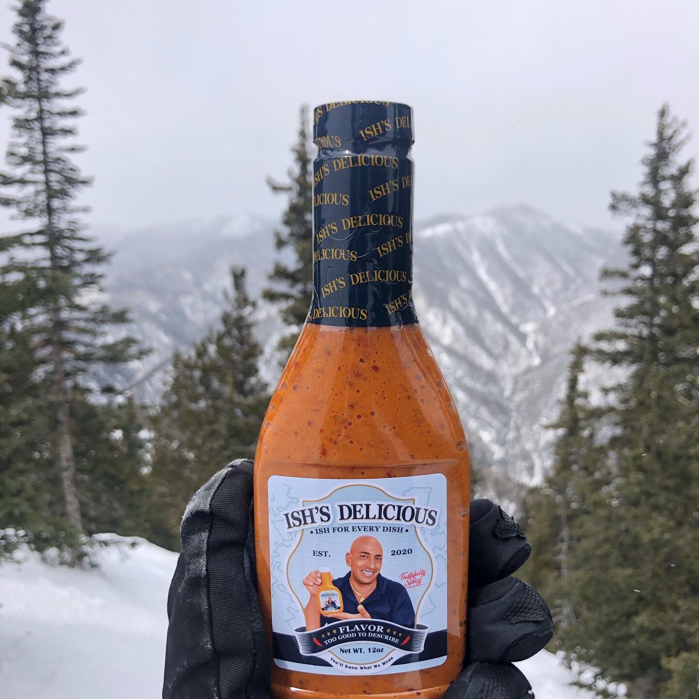 This bottle of Ish&rsquo;s Delicious was hauled on a 30 minute hike to the top of a 3 mile tree run.
@skitaos #WheresYourIsh? #ishsdelicious