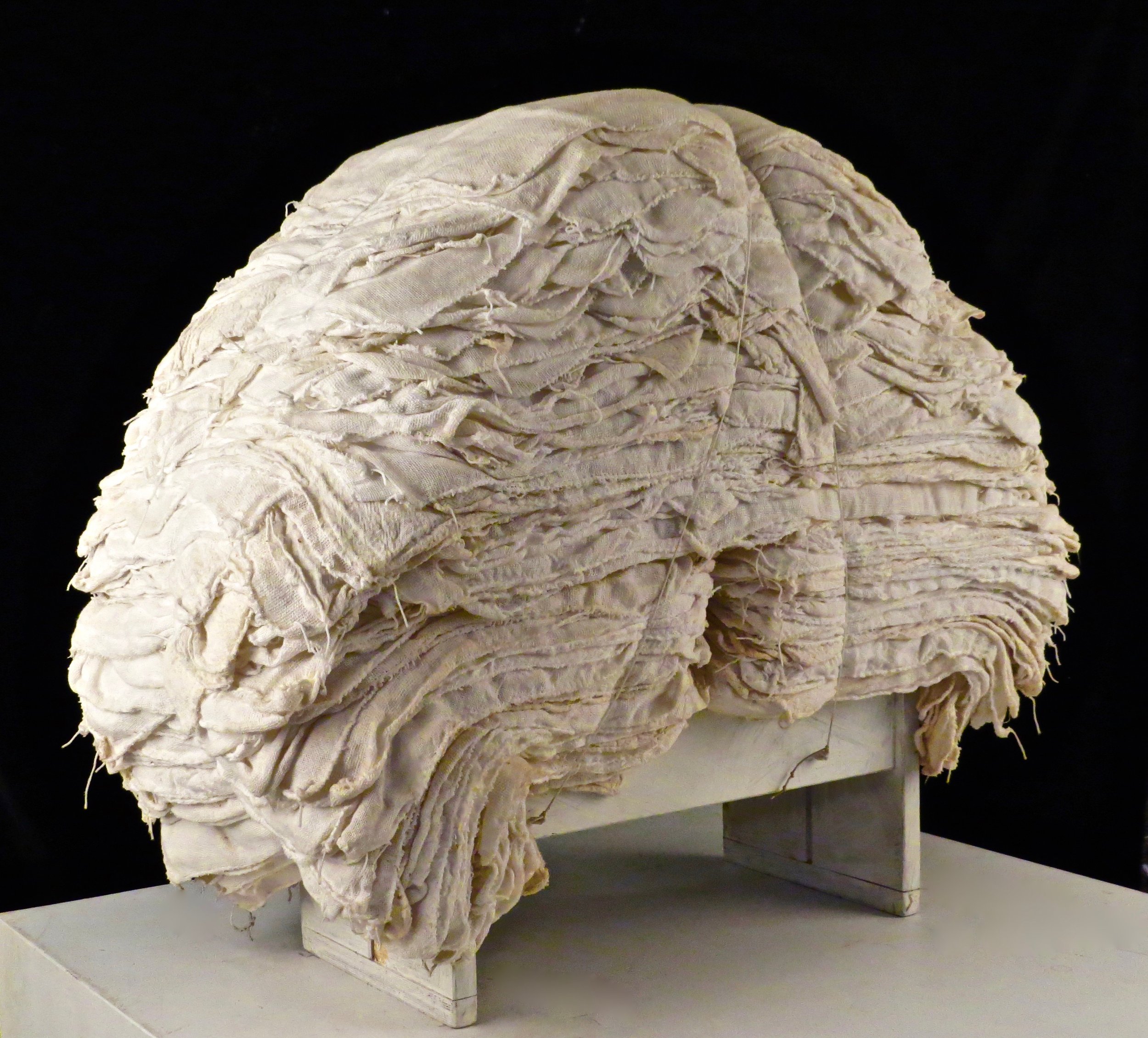 Cotton fabric_cord_wood base_paint 25x17x30_.jpeg