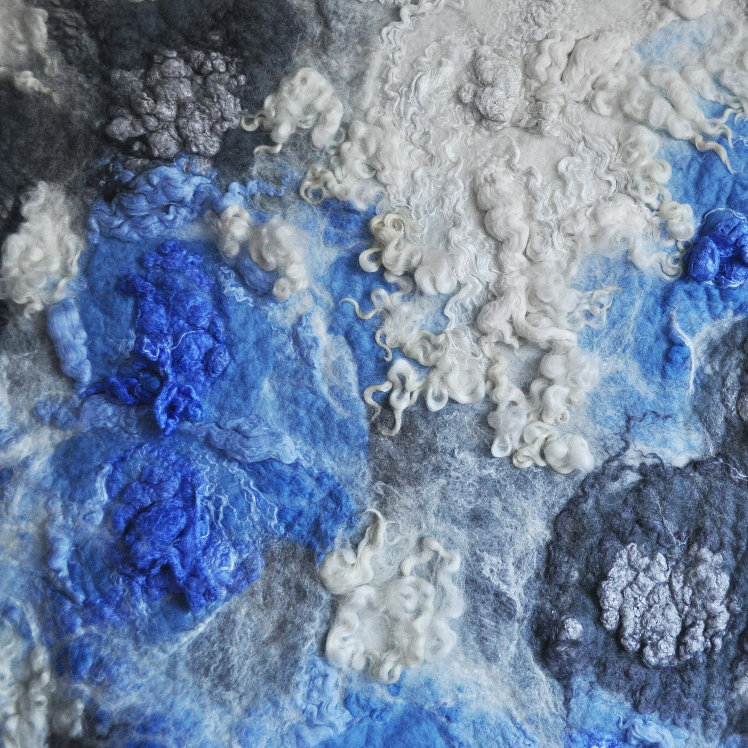 Florette in Blue | Detail