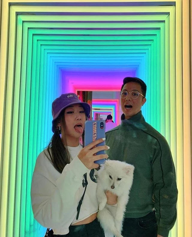 ✨It's Family PAW-trait time! 🐾Come Partywith us and bring your additional 🐶😸 for free. Each Adult ticket can bring up to 2 pets. 💕🤩💏 @dawnleedesign⁠
&bull;⠀⁠
&bull;⠀⁠
&bull;⠀⁠
#dogfriendly #dogphotography #dog #dogevent #la #puppy #pup #cute #d