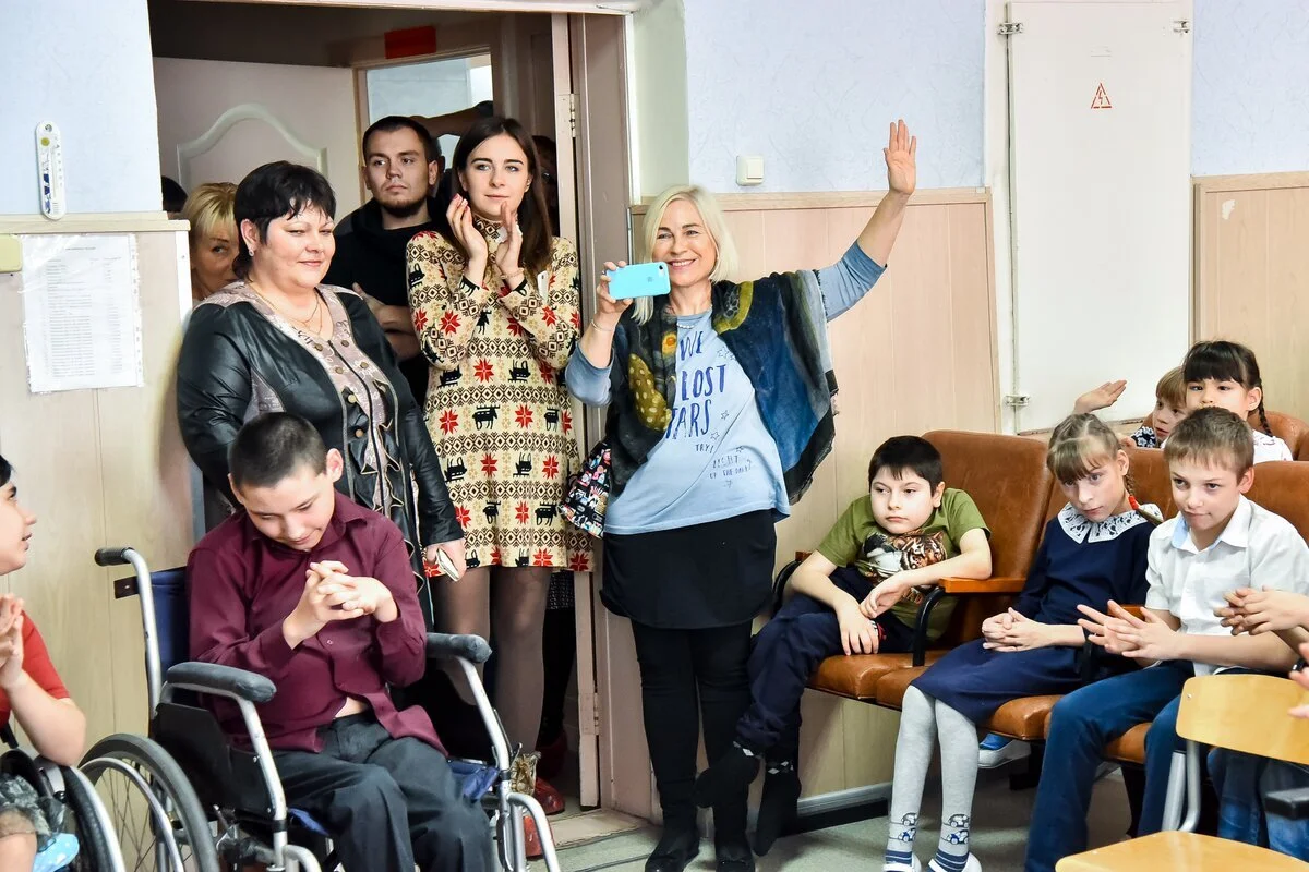 Творите! Творчество открывает творящему разные двери.