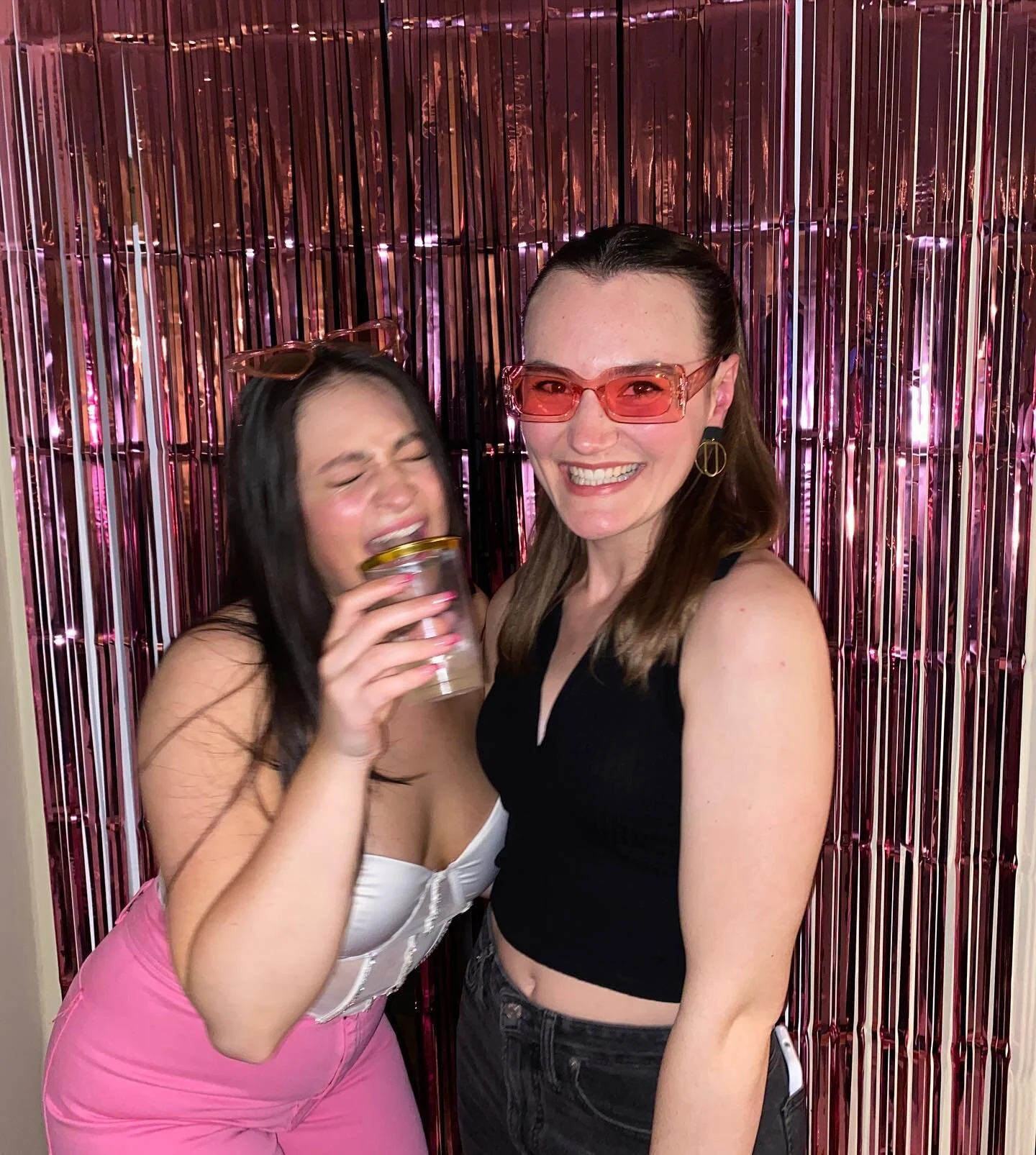 (some of) 2023 thus far
-laughin about armpits
-my house but not my flowers
-brown eyes blue eyes
-sick light
-oh happy new year!
-cutie birdhouse
-gen z putting in the work