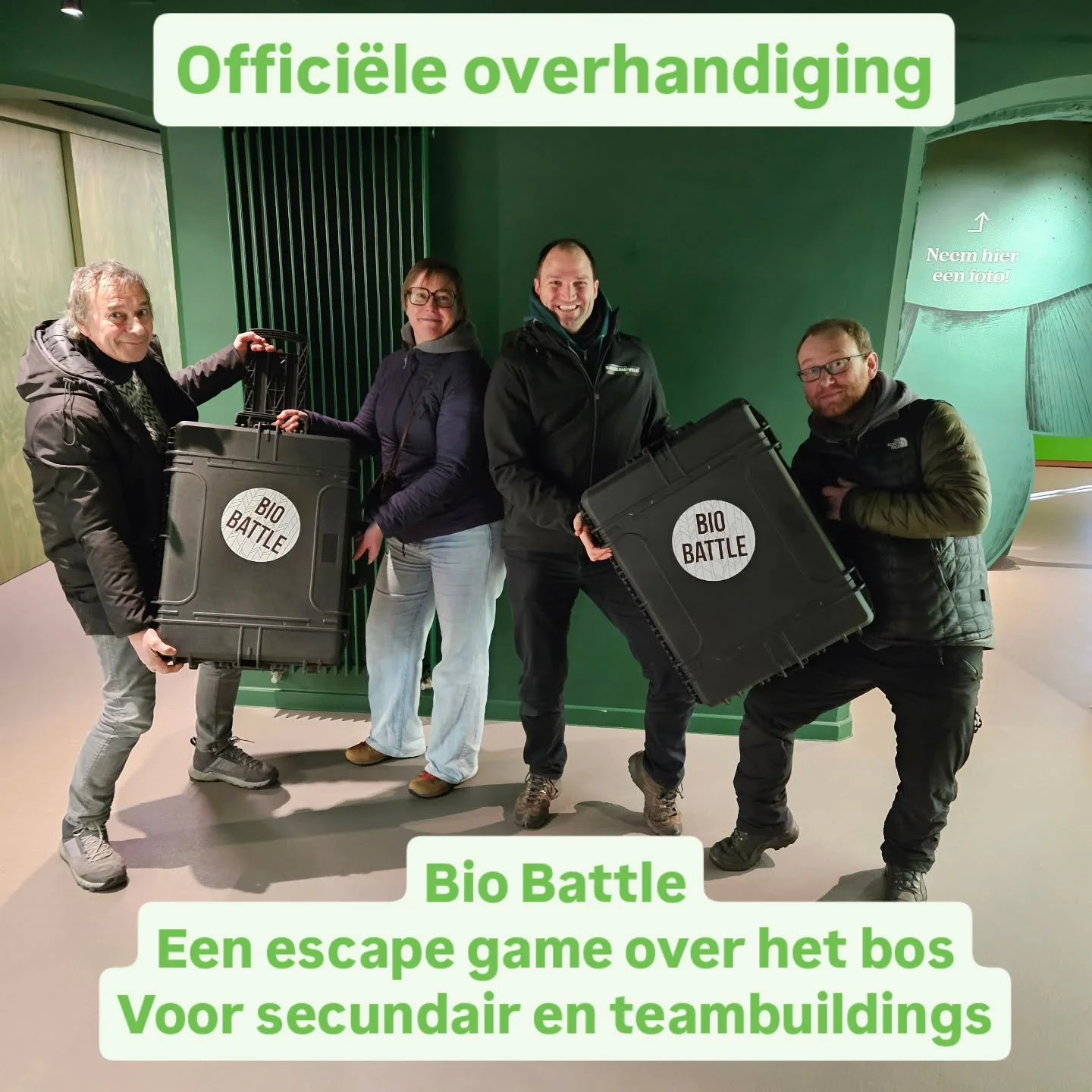 Deze week overhandigden we Bio Battle aan @bulskampveld. Bio Battle is een escape game die in het bos wordt gespeeld. #escapegame #bos