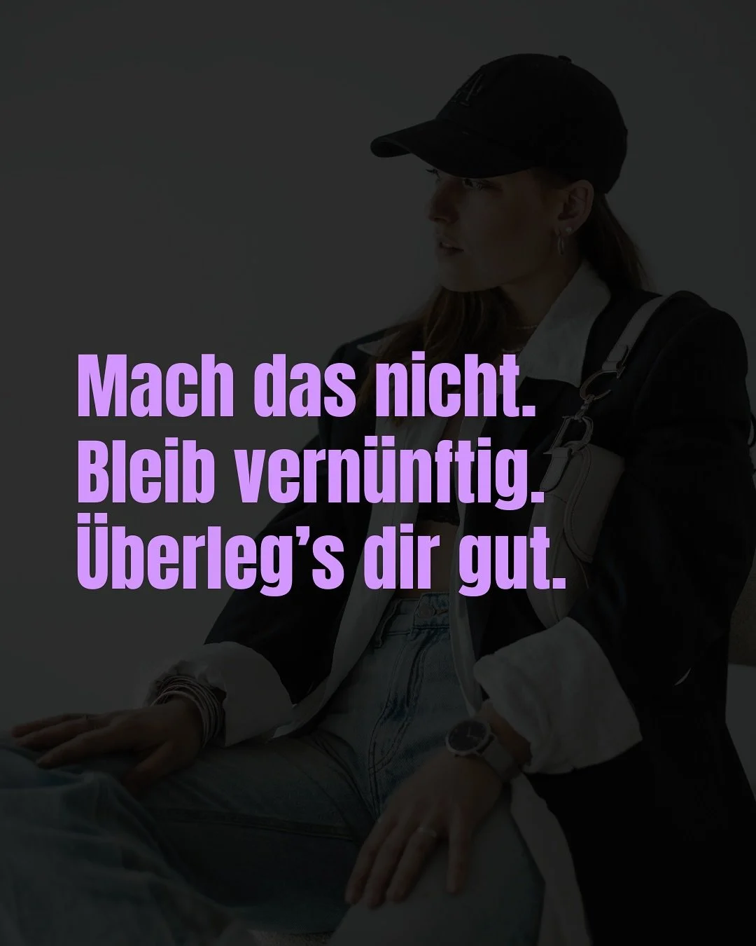 Sie haben&rsquo;s alle gut gemeint. Die Lehrer:innen, die Kolleg:innen, die Familie.

&bdquo;Bleib doch Sportlehrerin, du hast&rsquo;s so gut.&ldquo; &bdquo;Mach was Sicheres.&ldquo; &bdquo;Instagram ist doch kein Job.&ldquo; &bdquo;F&uuml;r dein Eso