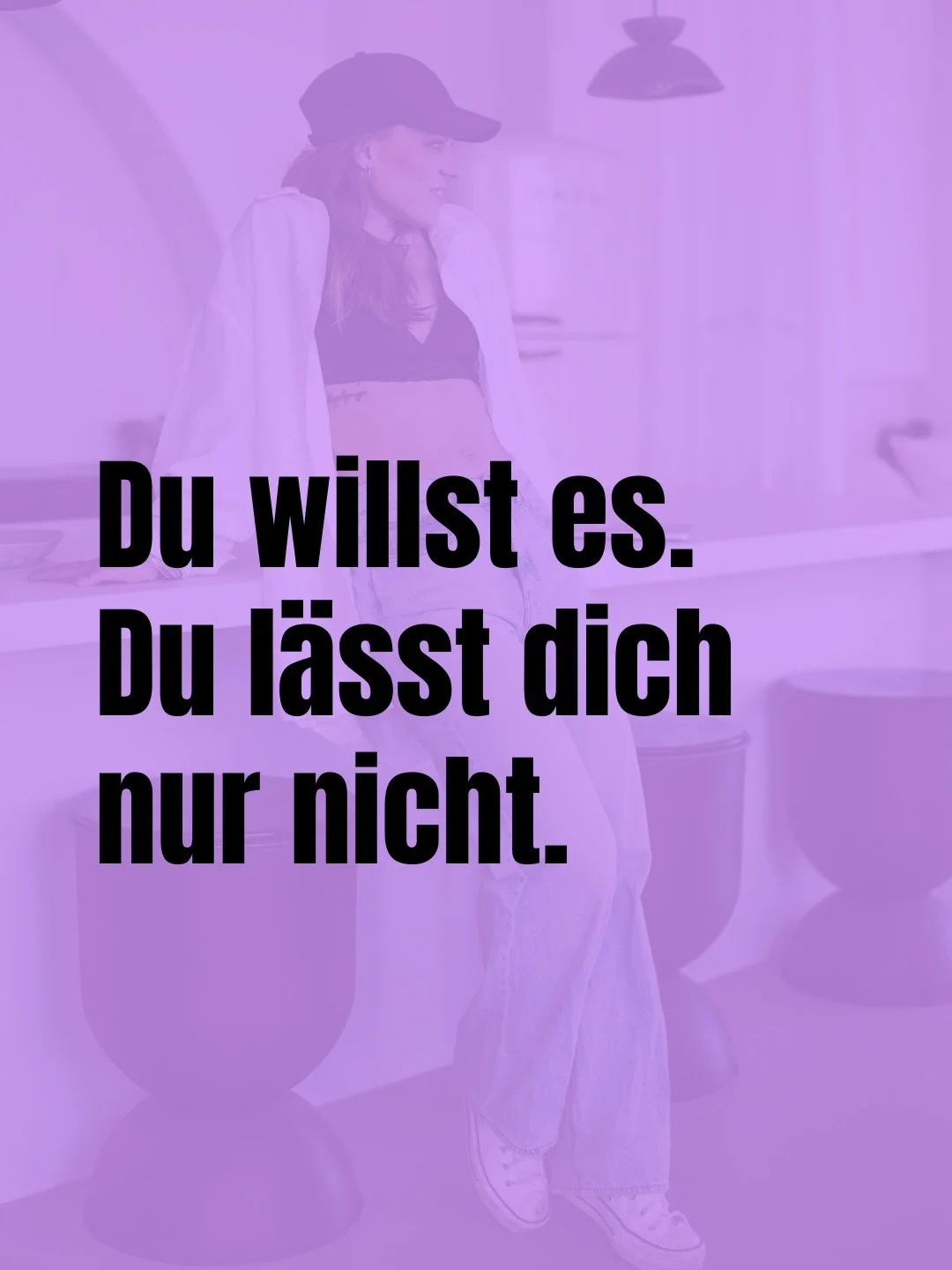 Du willst es. Du l&auml;sst dich nur nicht.

Das kenne ich. Ich habe jahrelang genau da gesessen. 

Gewusst, was ich will &mdash; und mich trotzdem gebremst.

Ich dachte es war Faulheit. War es nicht. 

Es war mein Nervensystem, 
das auf Anpassen pro