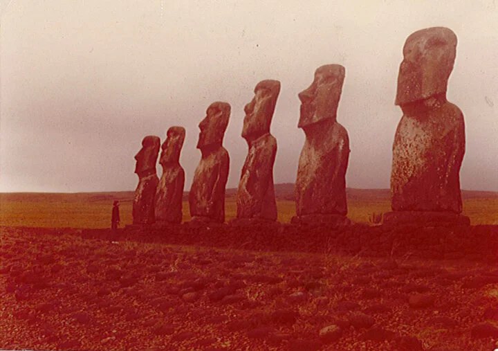 easter island - Photos 2 - 6.2 of 7.jpg