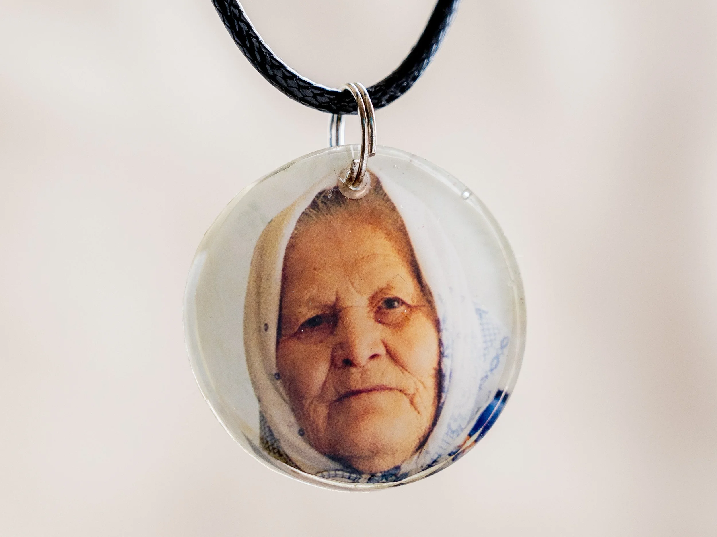 Pendant "Taisia and Her Wall Clock"