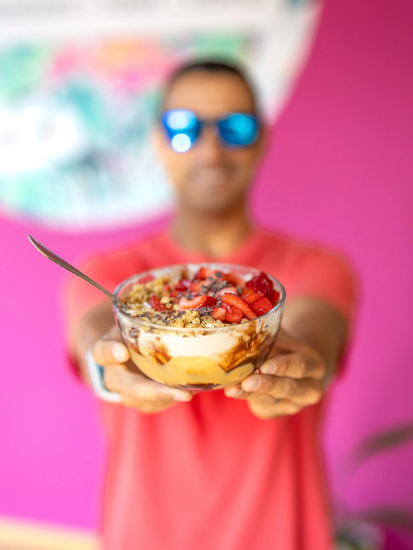 Who is a Chunky Monkey lover? Peanuts butter, chocolate 🍫 banana 🍌 strawberries 🍓 on top with just the right crunchies- this bowl hits the spot!
🔥