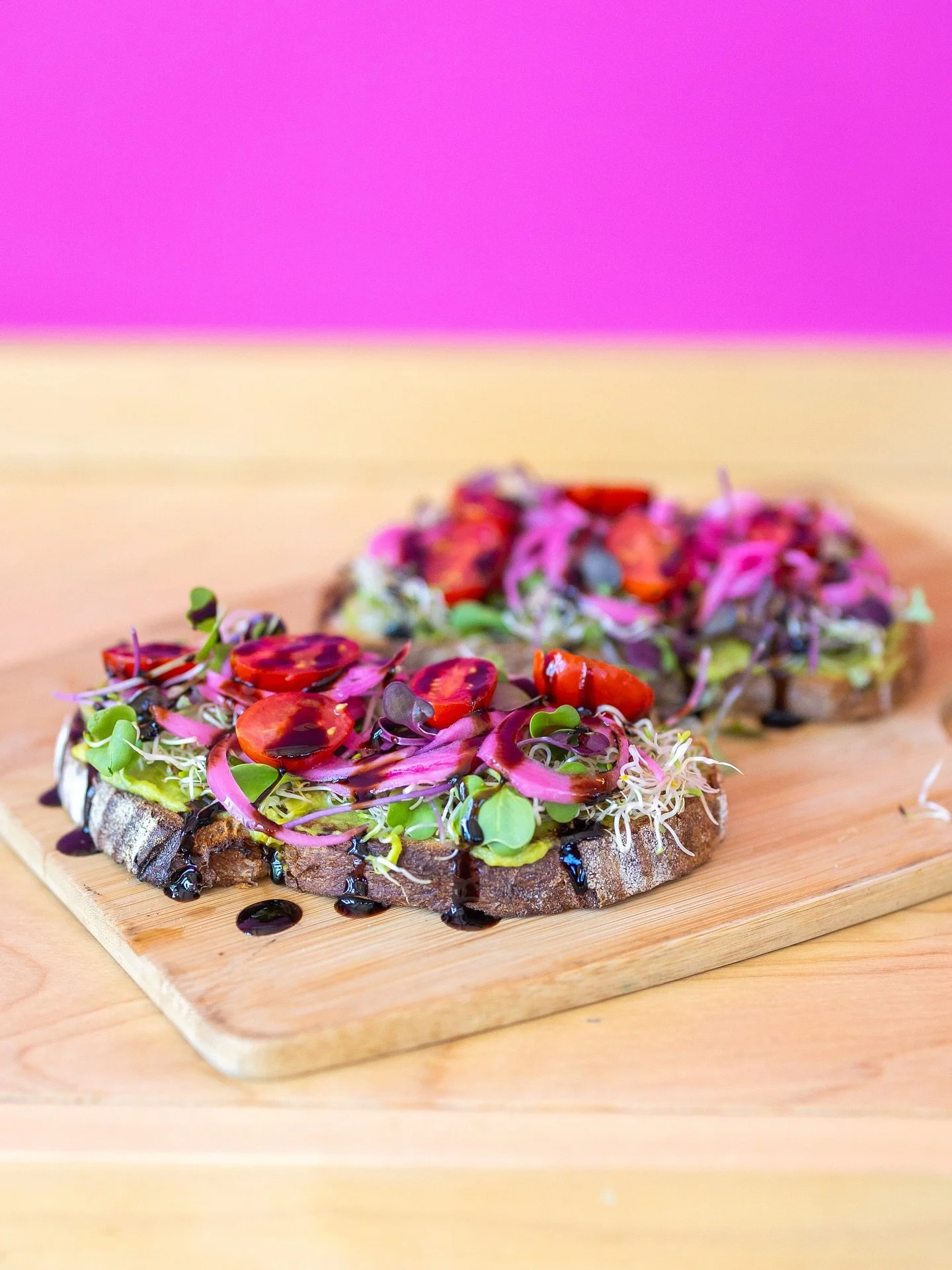 With these many goodies on some really good sourdough toast, what is there not to love 💜 
&bull;
#avocadotoast #toast #sourdough #local #foodie #healthyfoods #sandpointidaho